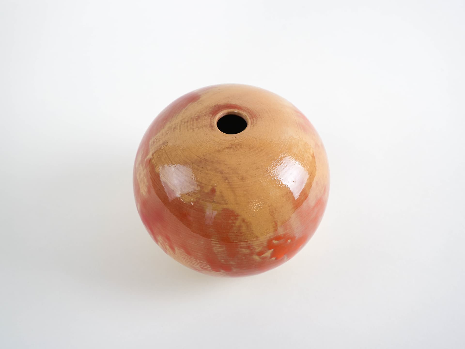 Spherical vase, beige orange red, ceramics, Denmark, 1960s. - 322092