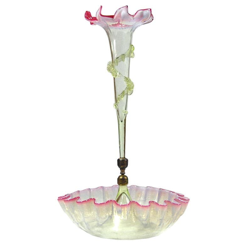 Vase-Centerpiece, opalescent white pink glass, France, 19th c. - 323866