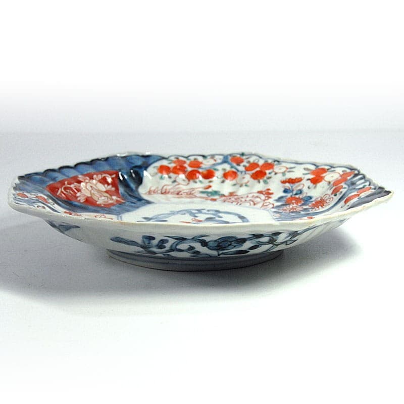 Patera Imari, ceramika biała niebieska czerwona zielona, Japonia, początek XX w. - 324492