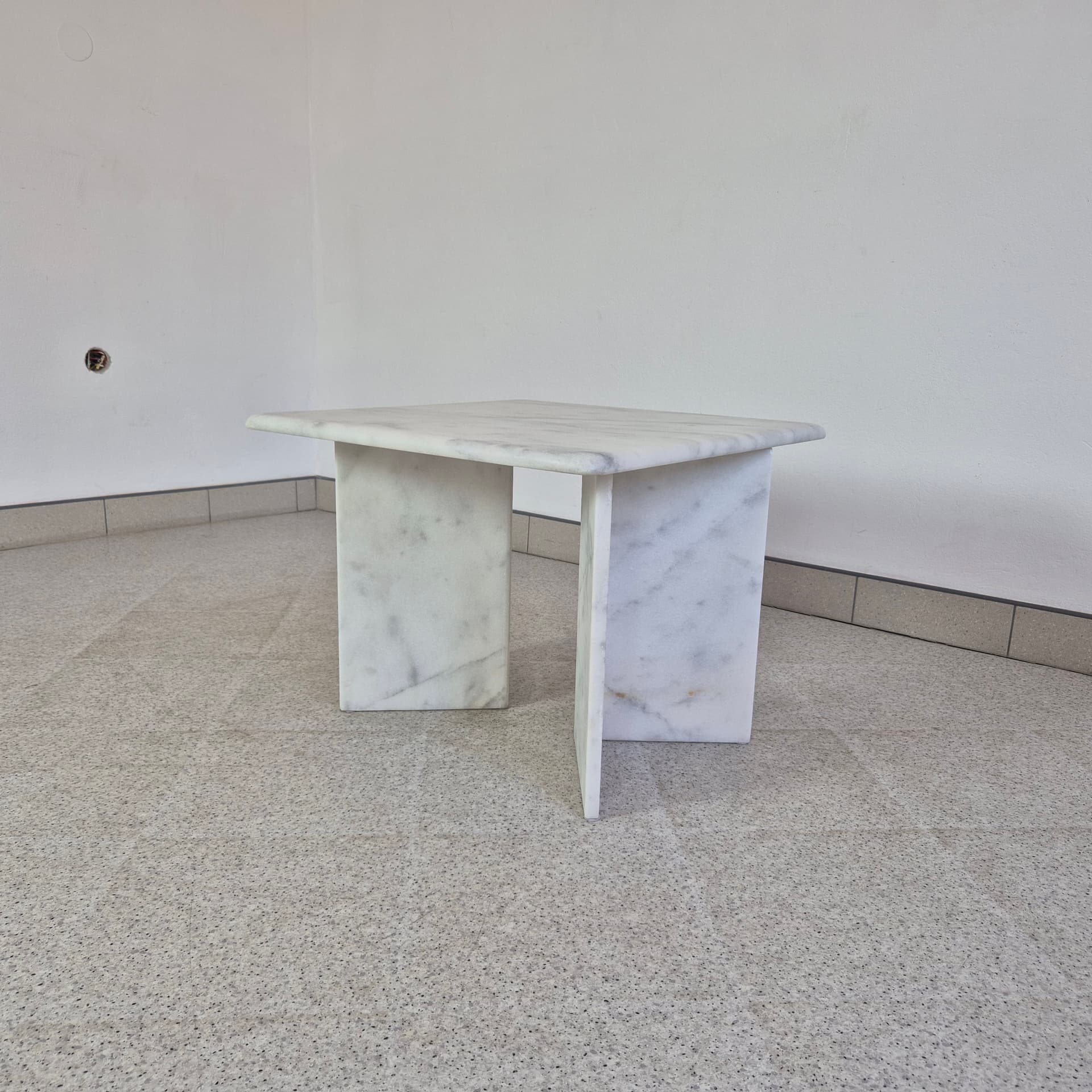 Stolik kawowy Bianco Carrara, marmur biały-szary, Włochy, lata 80. - 324215