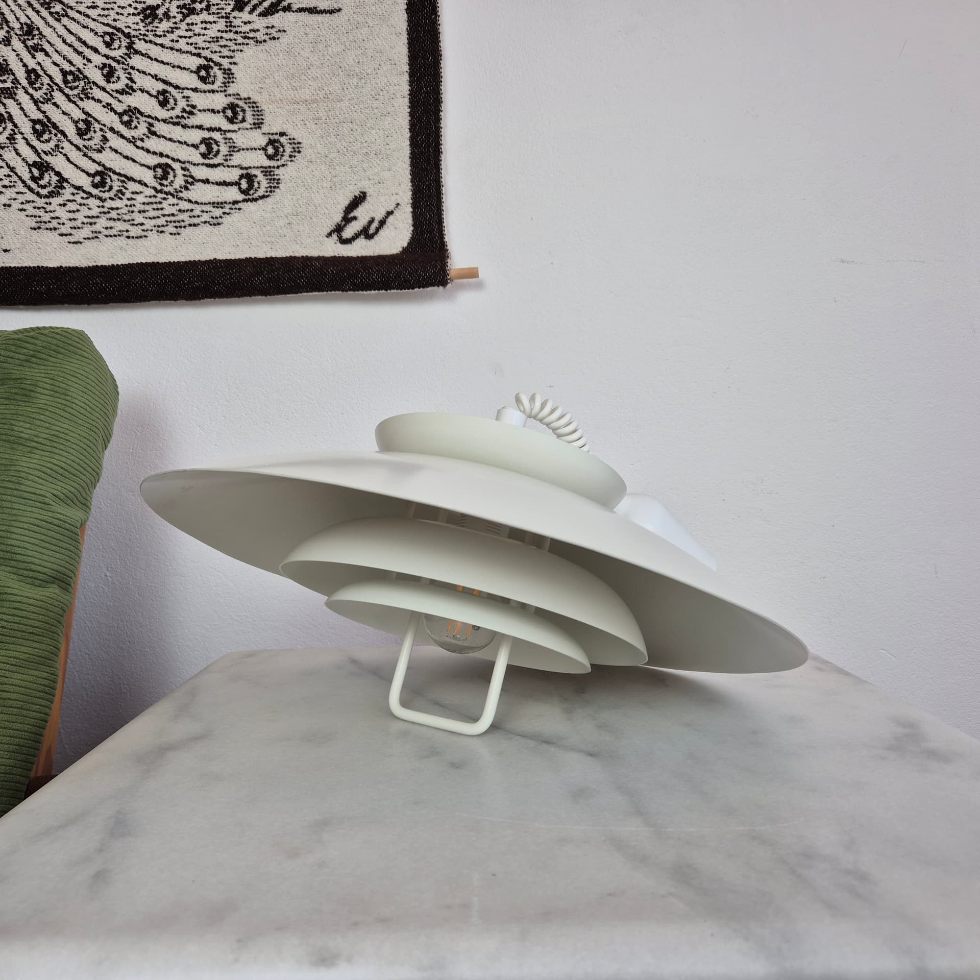 Lampa wisząca piętrowa, biała kremowa, metal, Dania, lata 60. - 324243