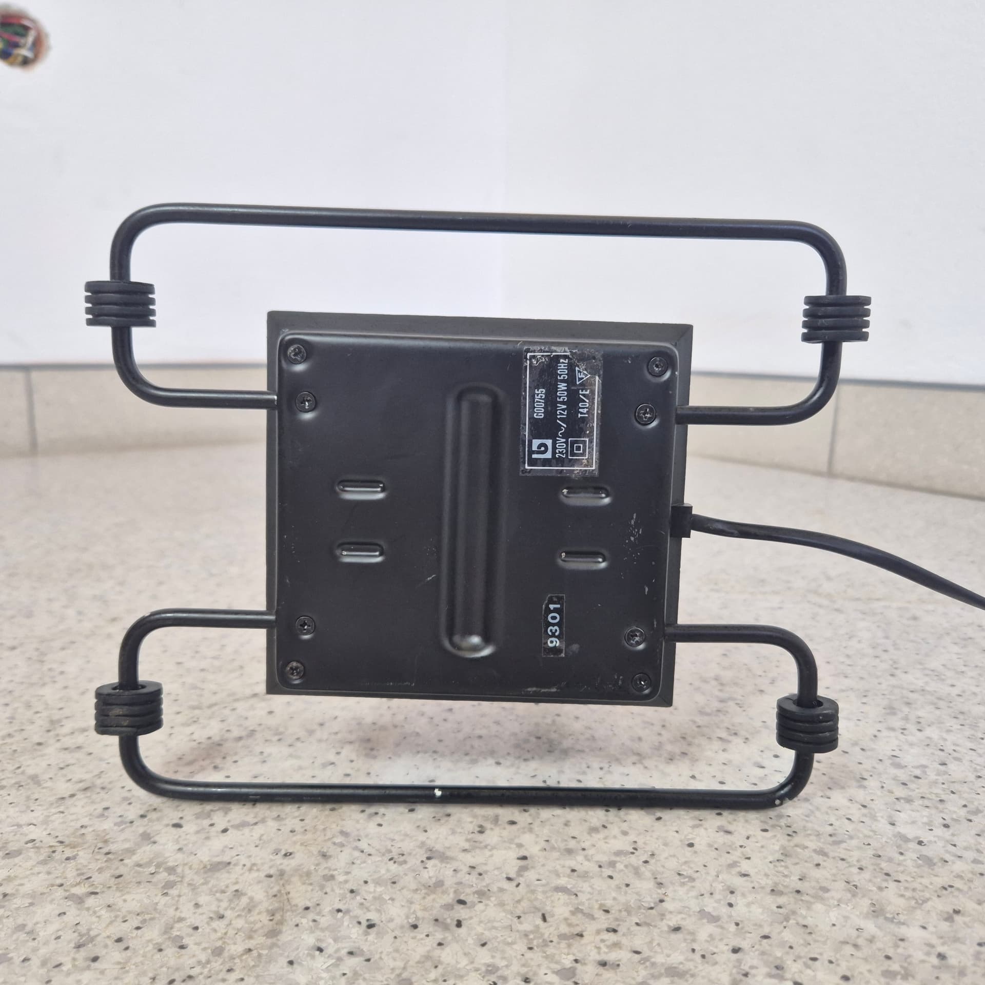 Lampa podłogowa Memphis, metal czarny zielony, Niemcy, lata 80. - 324321