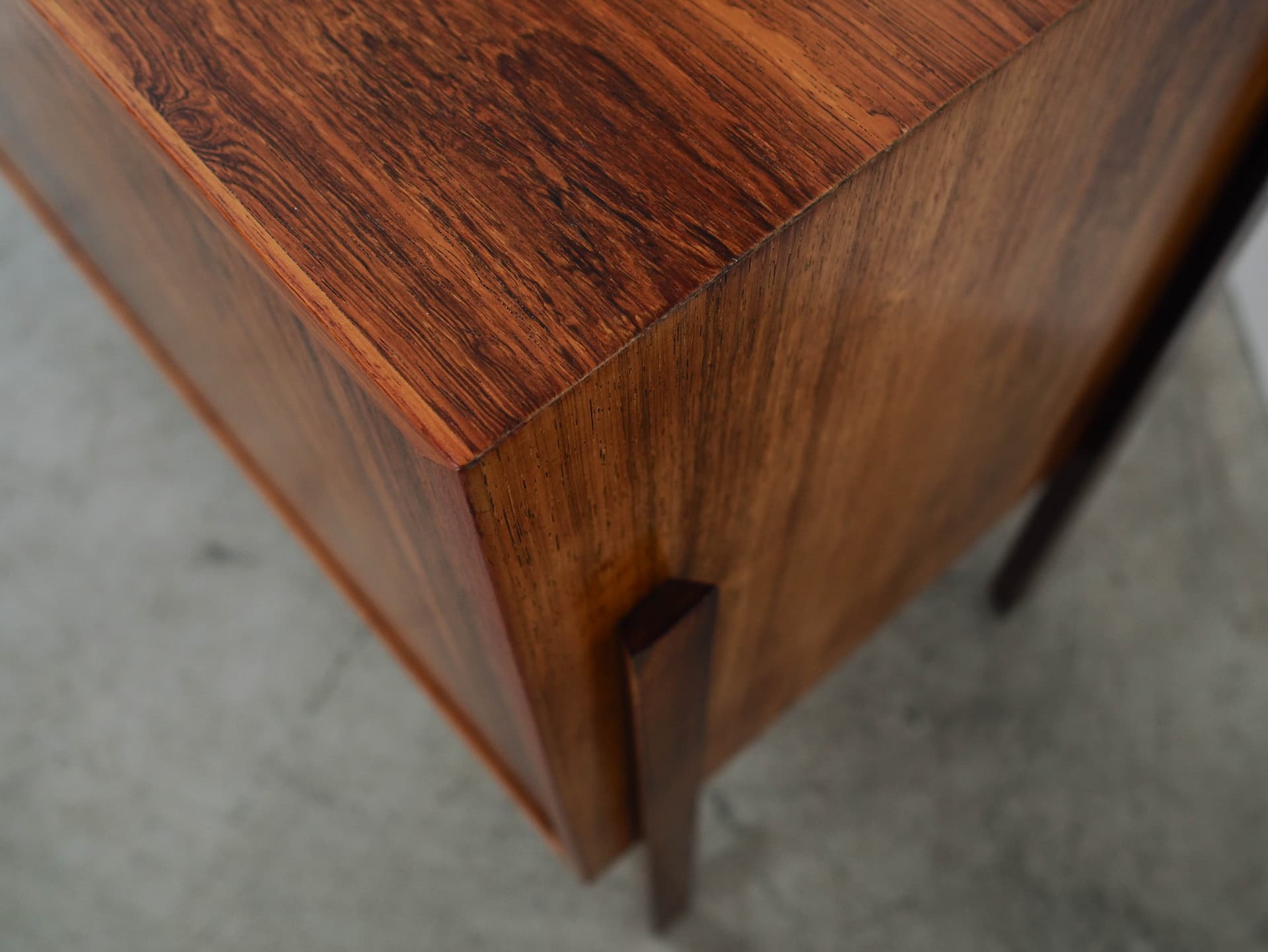 Bar cabinet, brown rosewood, Denmark, 1970s. - 325038