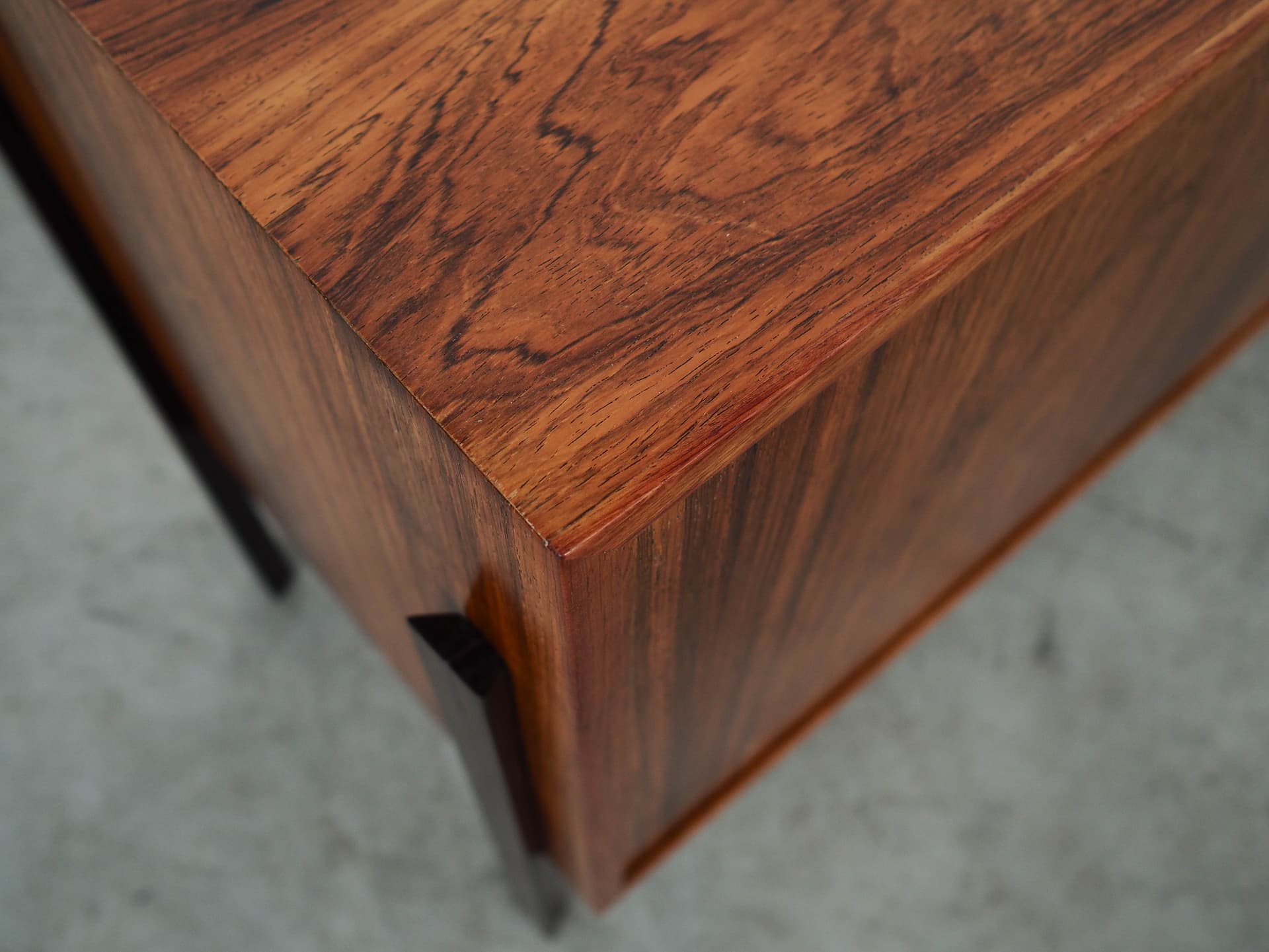Bar cabinet, brown rosewood, Denmark, 1970s. - 325036