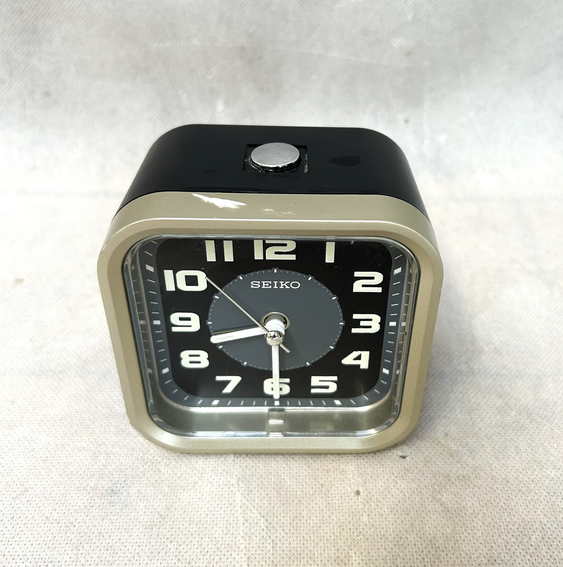 Alarm clock, silver plastic, transparent acrylic, Japan, 1980s. - 325094