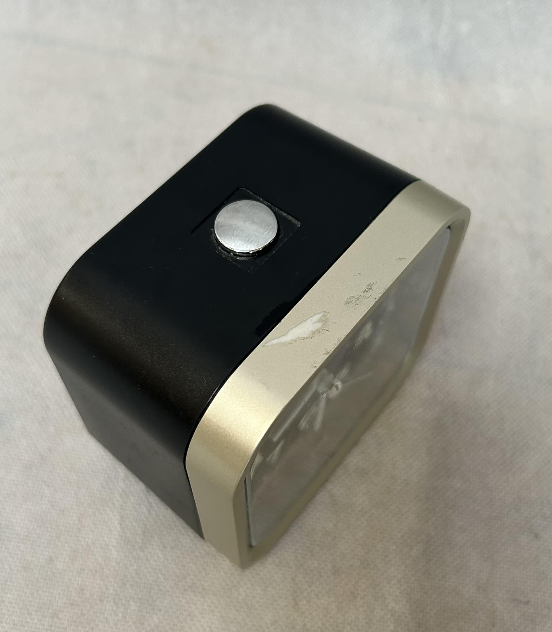 Alarm clock, silver plastic, transparent acrylic, Japan, 1980s. - 325096