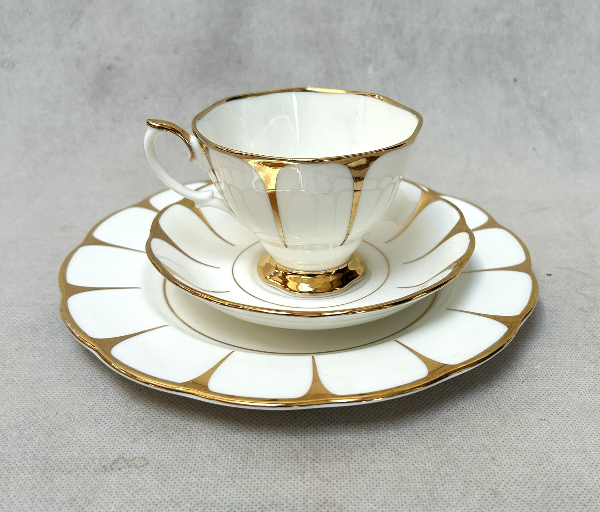 Zestaw trio Art Deco, biały złoty, porcelana, Royal Vale, Wielka Brytania, lata 30. - 325114