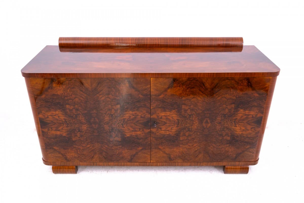 Sideboard Art Deco, walnut brown, Poland, 1930s.
