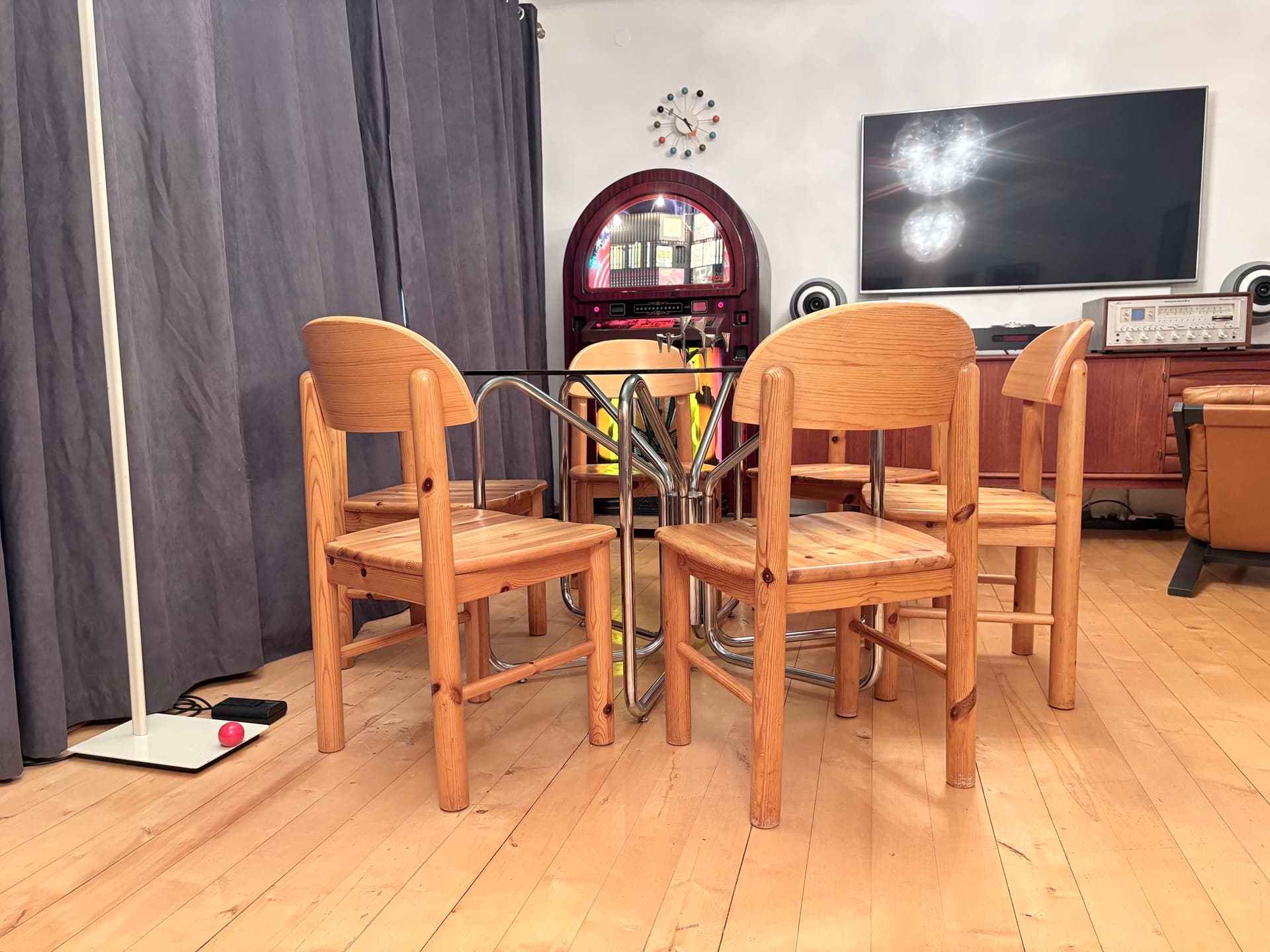 Set of Six Chairs, brown pine, by R. Daumiller, Denmark, 1970s. - 325701