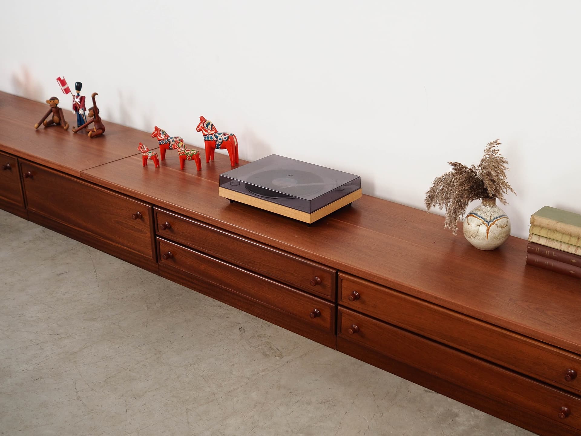Lowboard, brown mahogany, Denmark, 1970s. - 325722