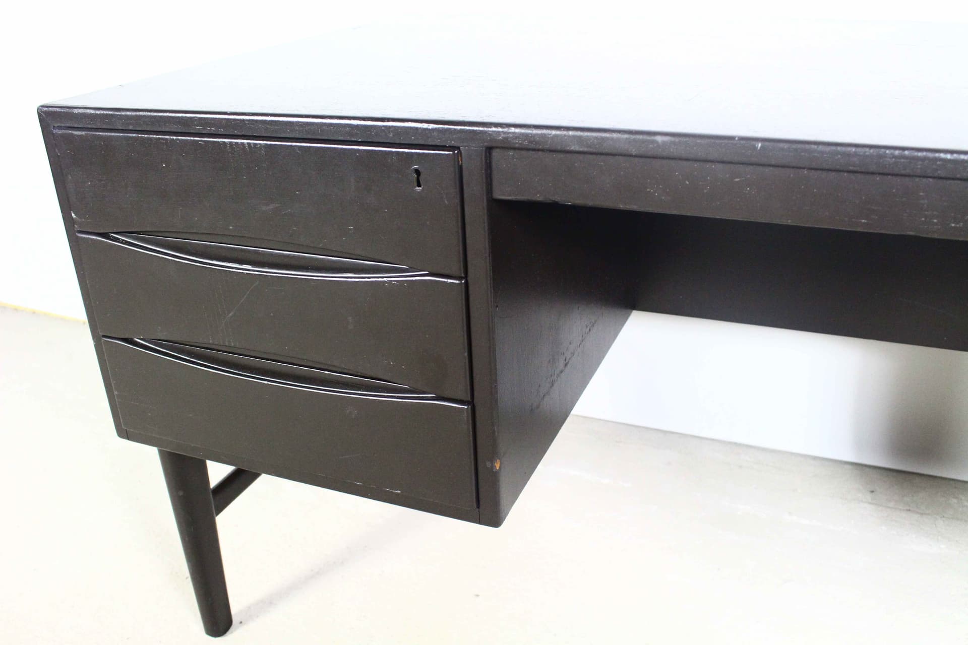Biurko vintage proj. A. Vodder, lata 60 - 325761