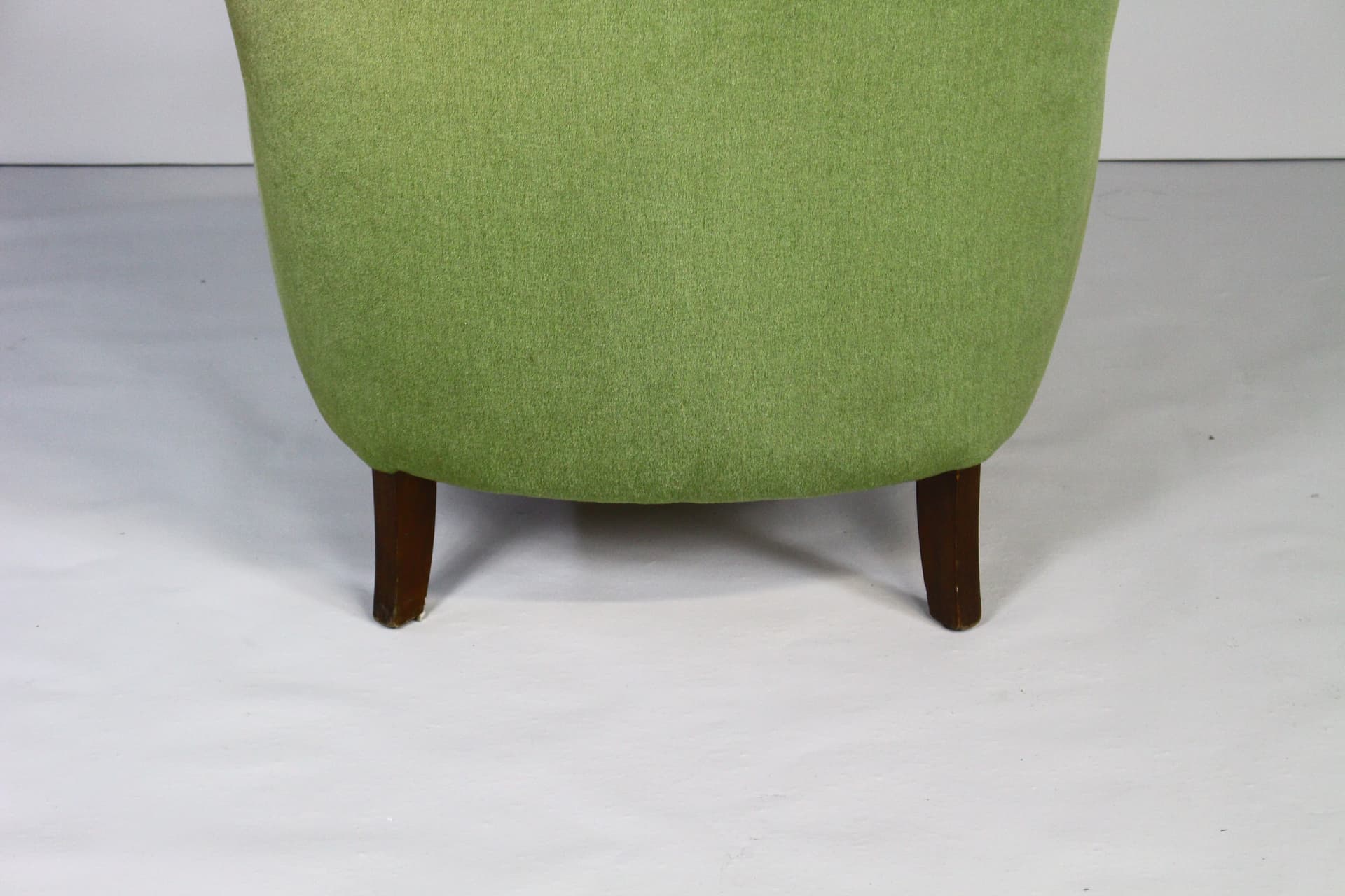 Fotel Art Deco, velvet zielony, drewno brązowy, Dania, lata 50. - 325779