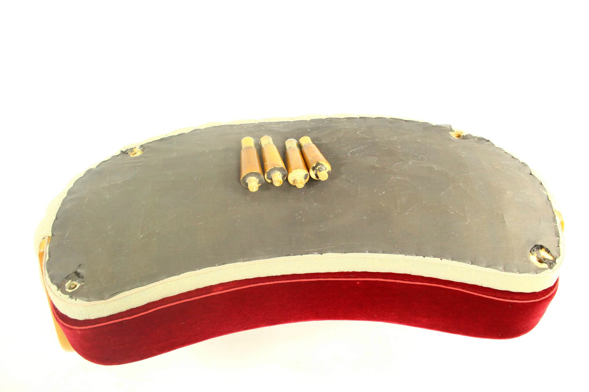 Banana sofa, burgundy velvet, honey beech, N.A. Jørgensens Møbelfabrik, Denmark, 1950s. - 325794