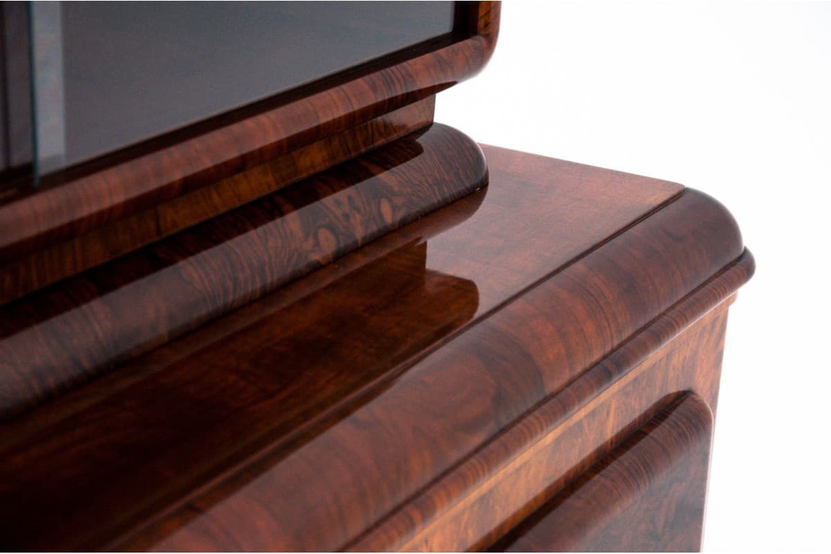 Cabinet Art Deco, brown walnut, transparent glass, Poland, 1940s - 325955