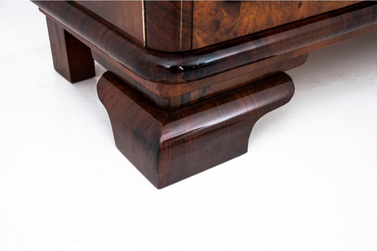 Cabinet Art Deco, brown walnut, transparent glass, Poland, 1940s - 325959