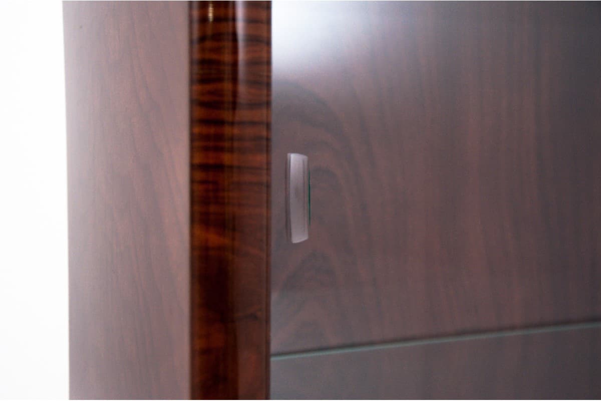 Cabinet Art Deco, brown walnut, transparent glass, Poland, 1940s - 325951