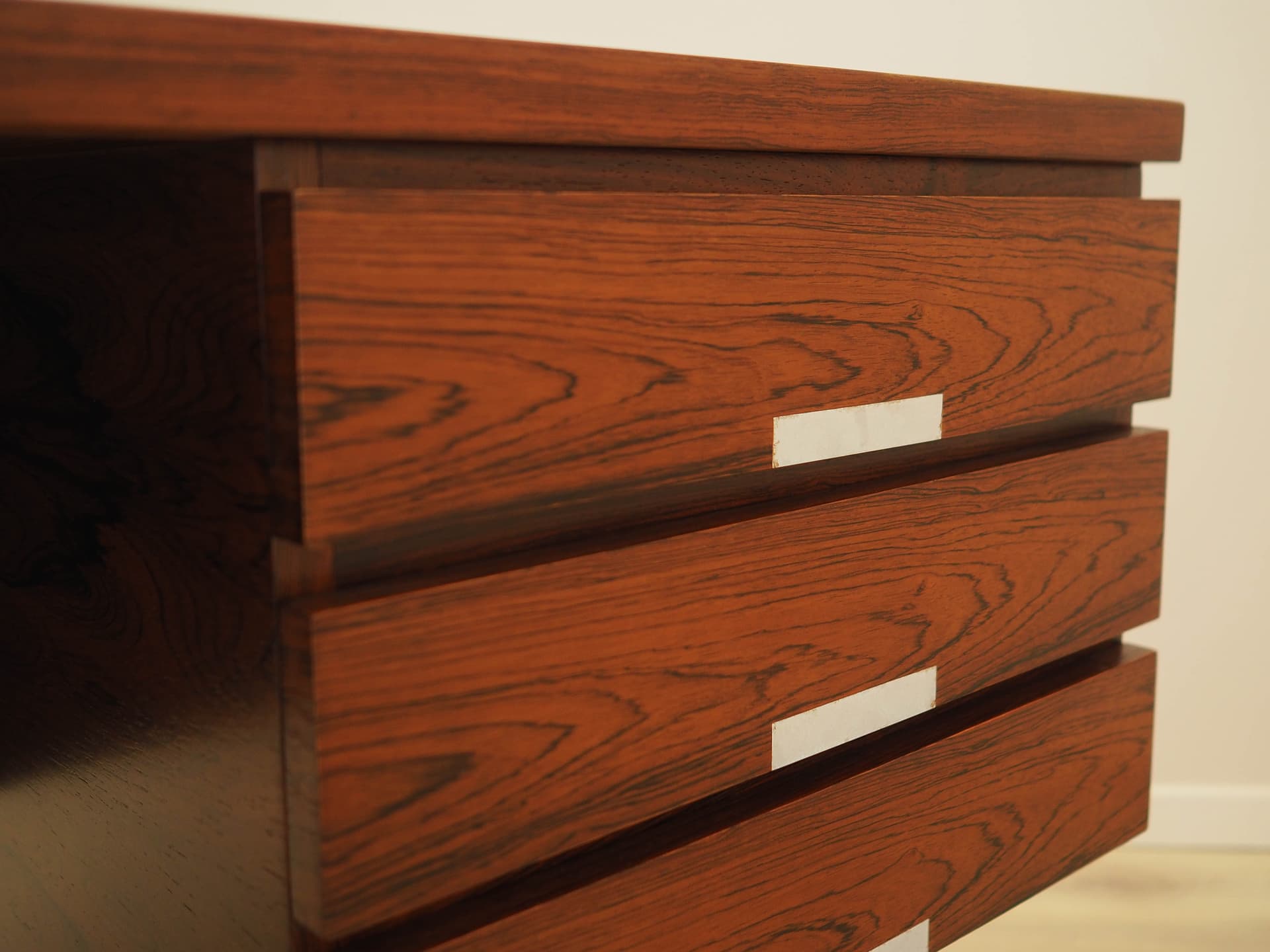 Desk, brown rosewood, Eigil Petersens Møbelfabrik, Denmark, 1970s. - 326437