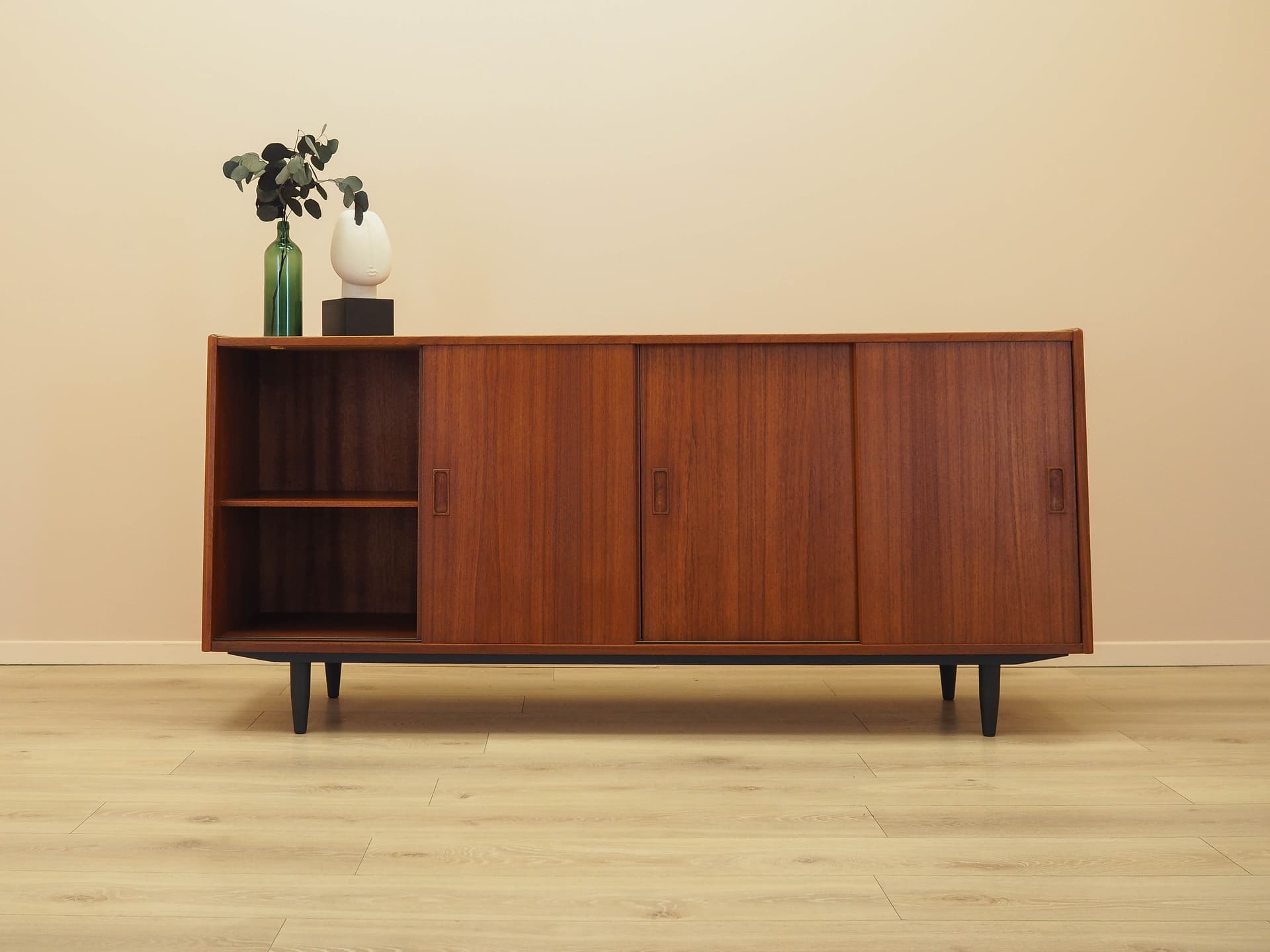 Sideboard, teak brązowy, drewno czarne, Dania, lata 70. - 326452