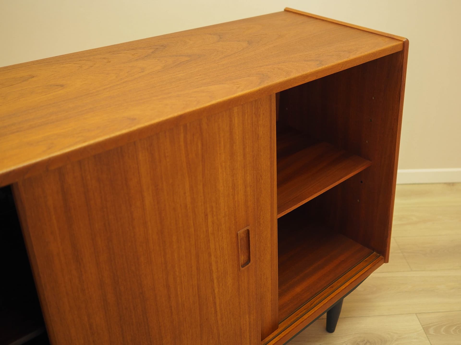 Sideboard, teak brązowy, drewno czarne, Dania, lata 70. - 326463