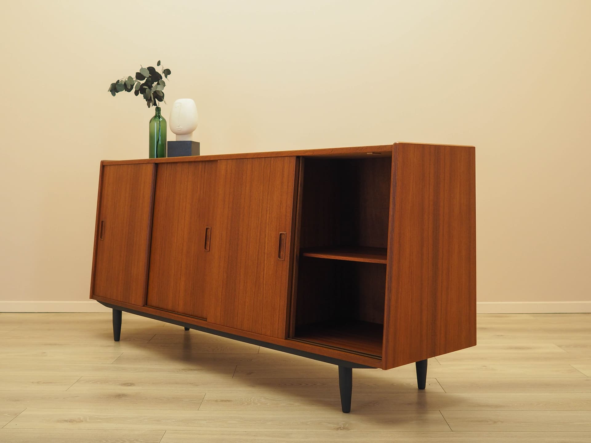 Sideboard, teak brązowy, drewno czarne, Dania, lata 70. - 326451