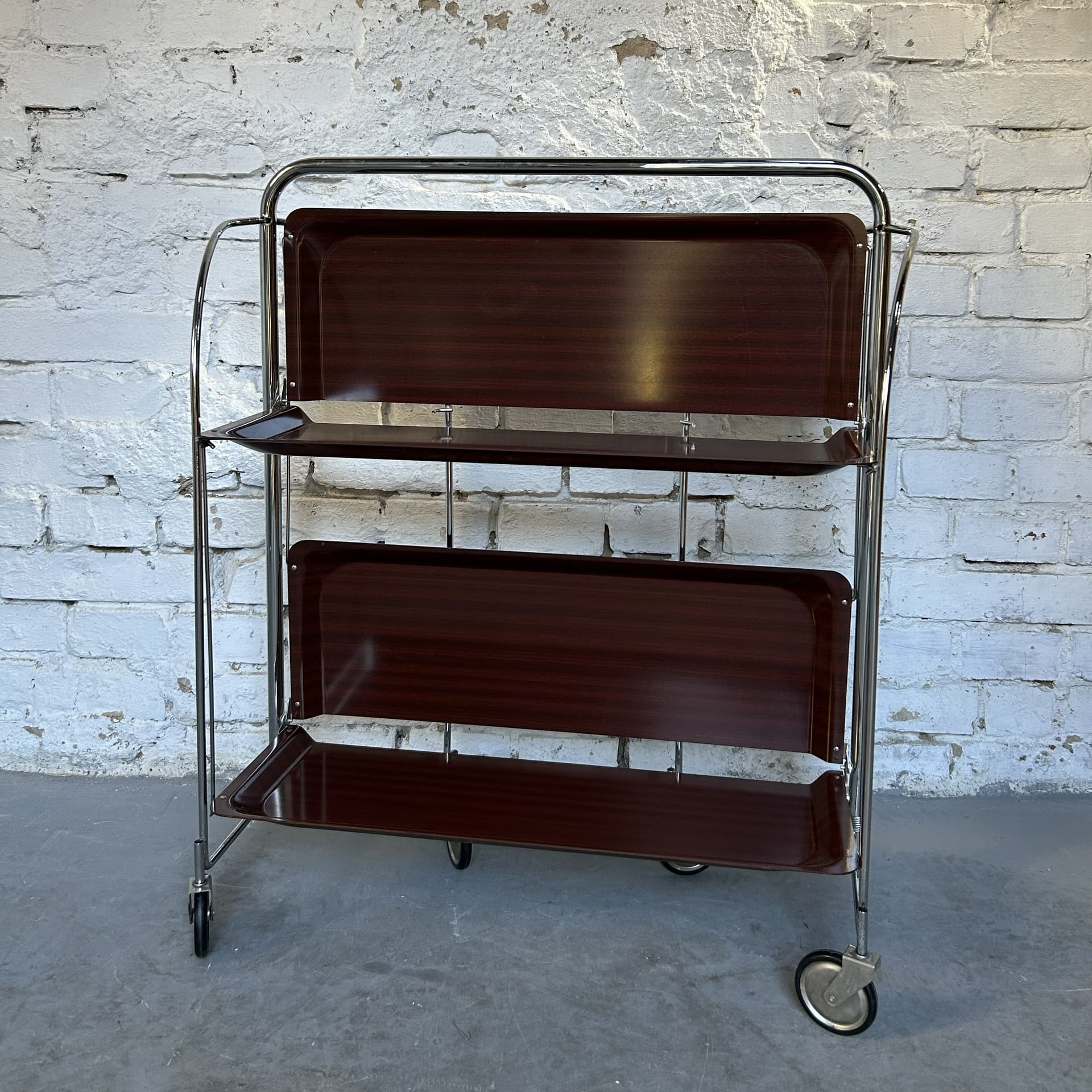 Folding bar cart, brown laminate, chrome, 1970s. - 326645