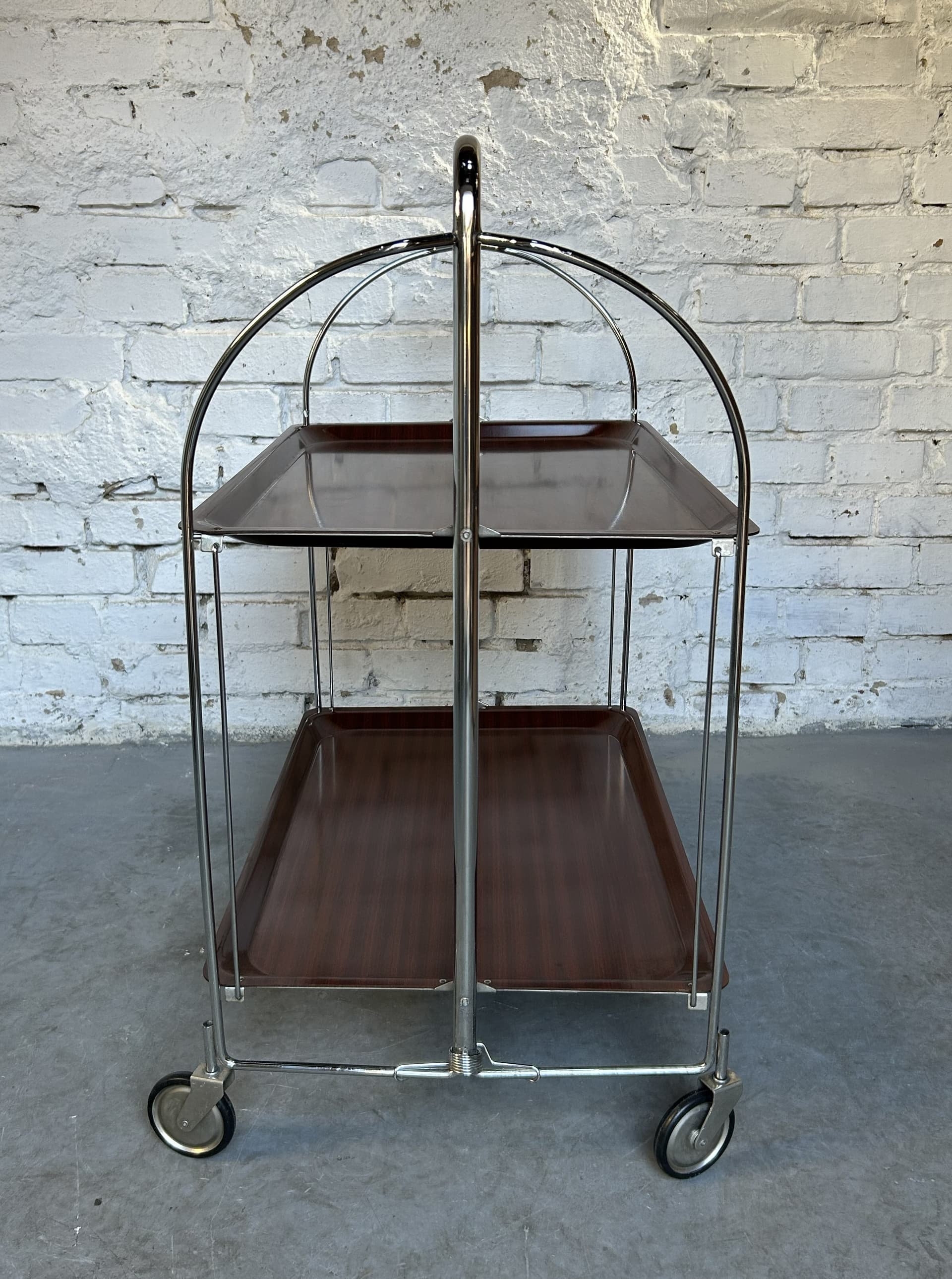 Folding bar cart, brown laminate, chrome, 1970s. - 326646