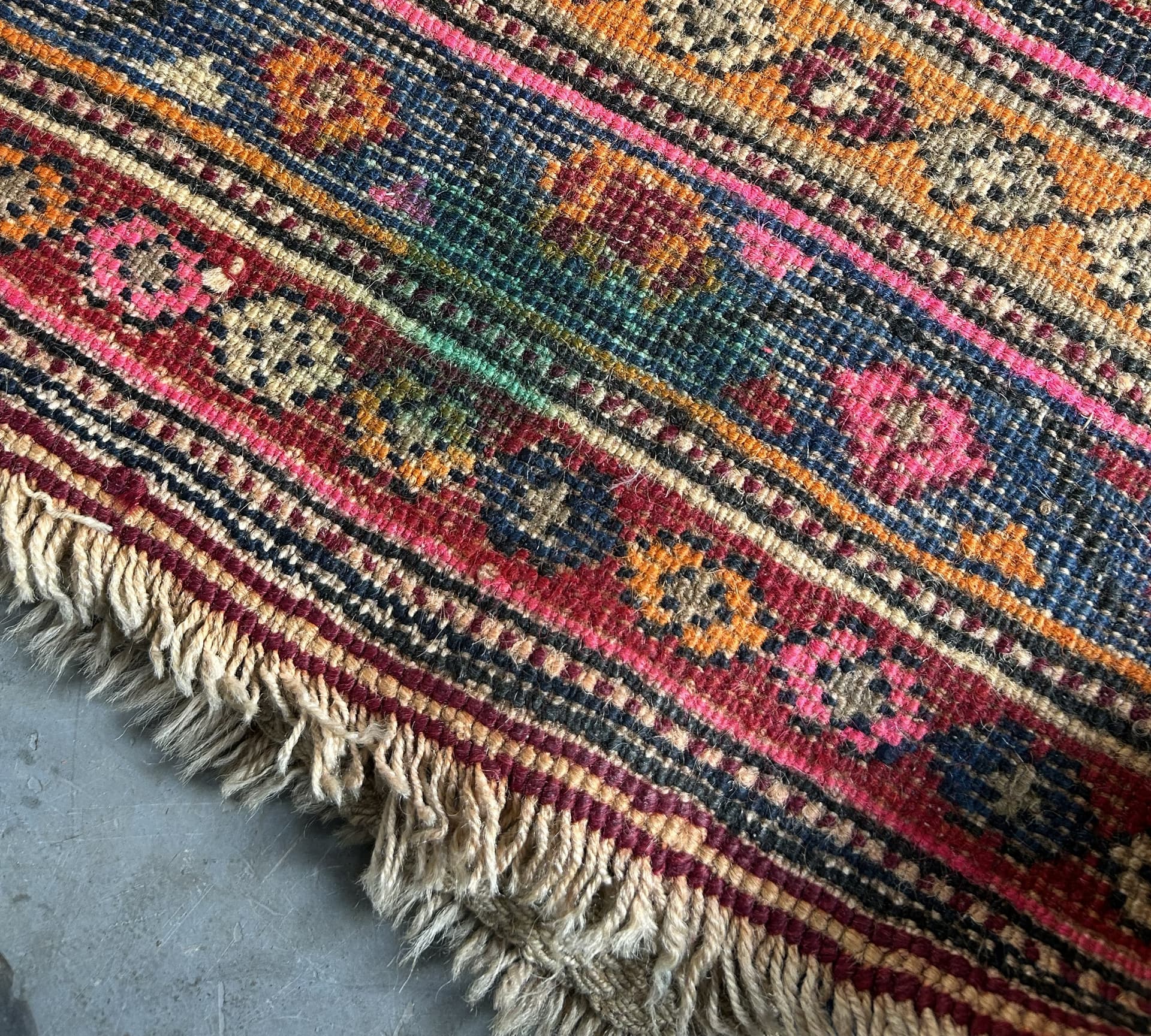 Runner rug, 130x360 cm, navy multicolor wool, Turkey, 1970s. - 326669
