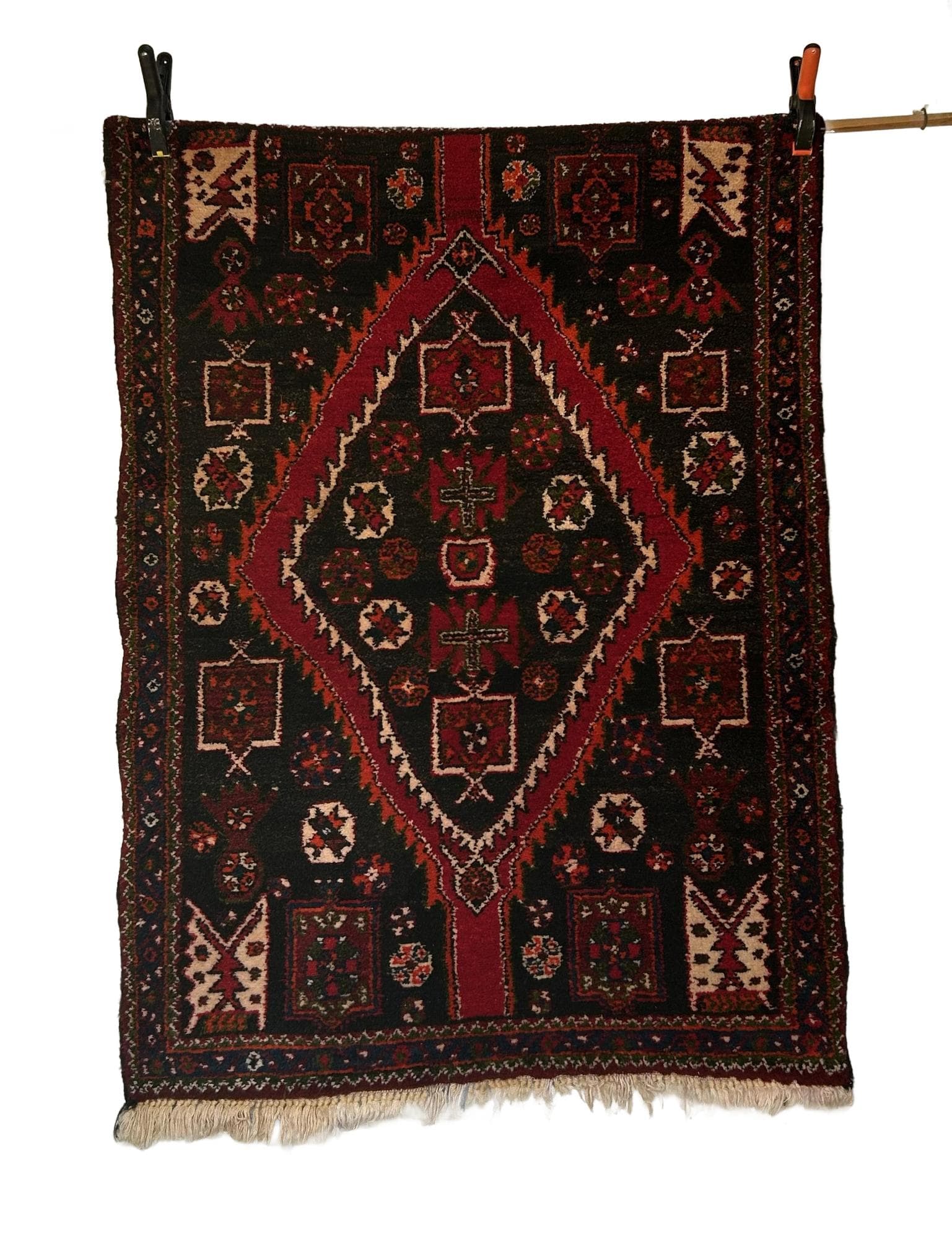 Rug Hamadan 150x110 cm, red, wool, Iran, 1970s.