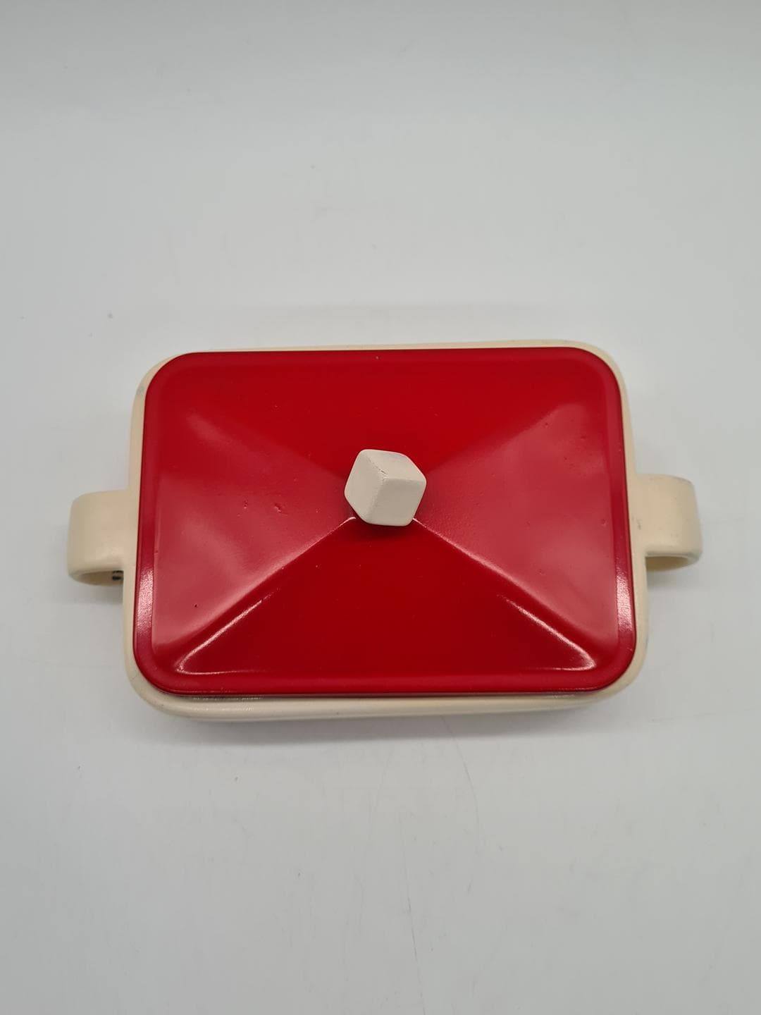 Butter Dish, cream ceramic, red metal, Europe, 1930s - 326850