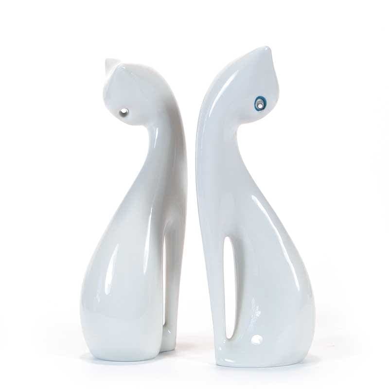 Figurine Sitting Cat, white porcelain, by M. Naruszewicz, Poland, 1960s. - 326931