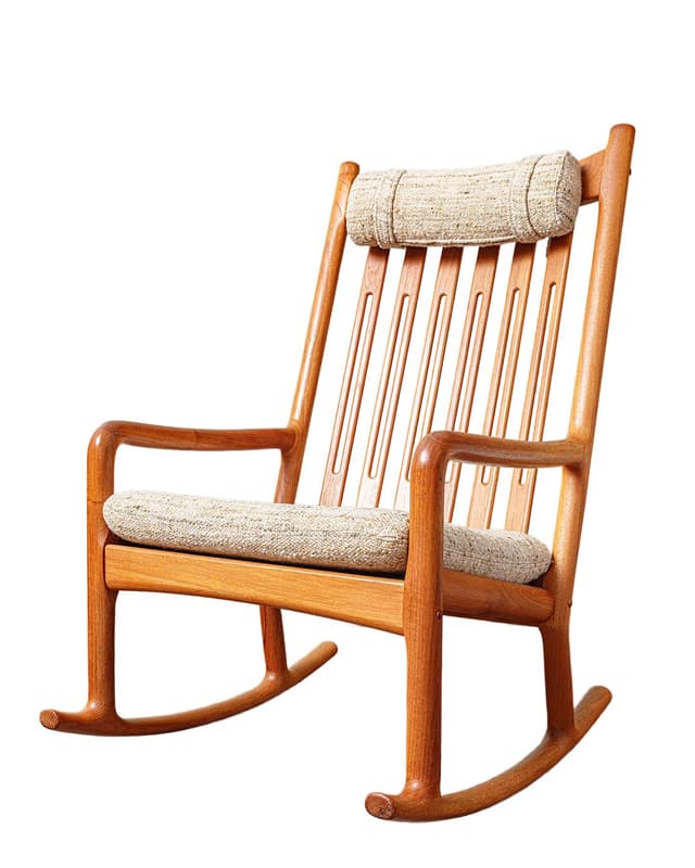 Fotel bujany, teak, tkanina beżowa, proj. H. Olsen, Juul Kristensen, Dania, lata 60. - WYMIARY