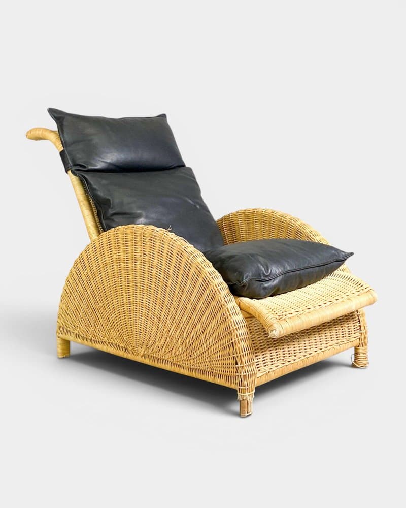 Fotel Paris, skóra czarna, rattan brązowy, proj. A. Jacobsen, Dania, lata 20. - 327192