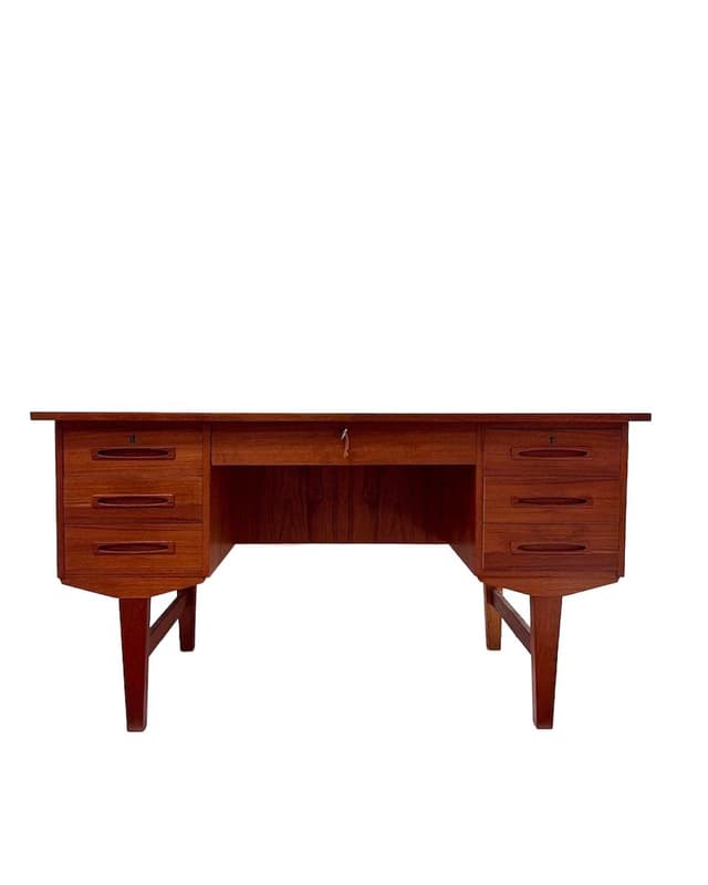 Desk, brown teak, Denmark, 1960s - DIMENSION