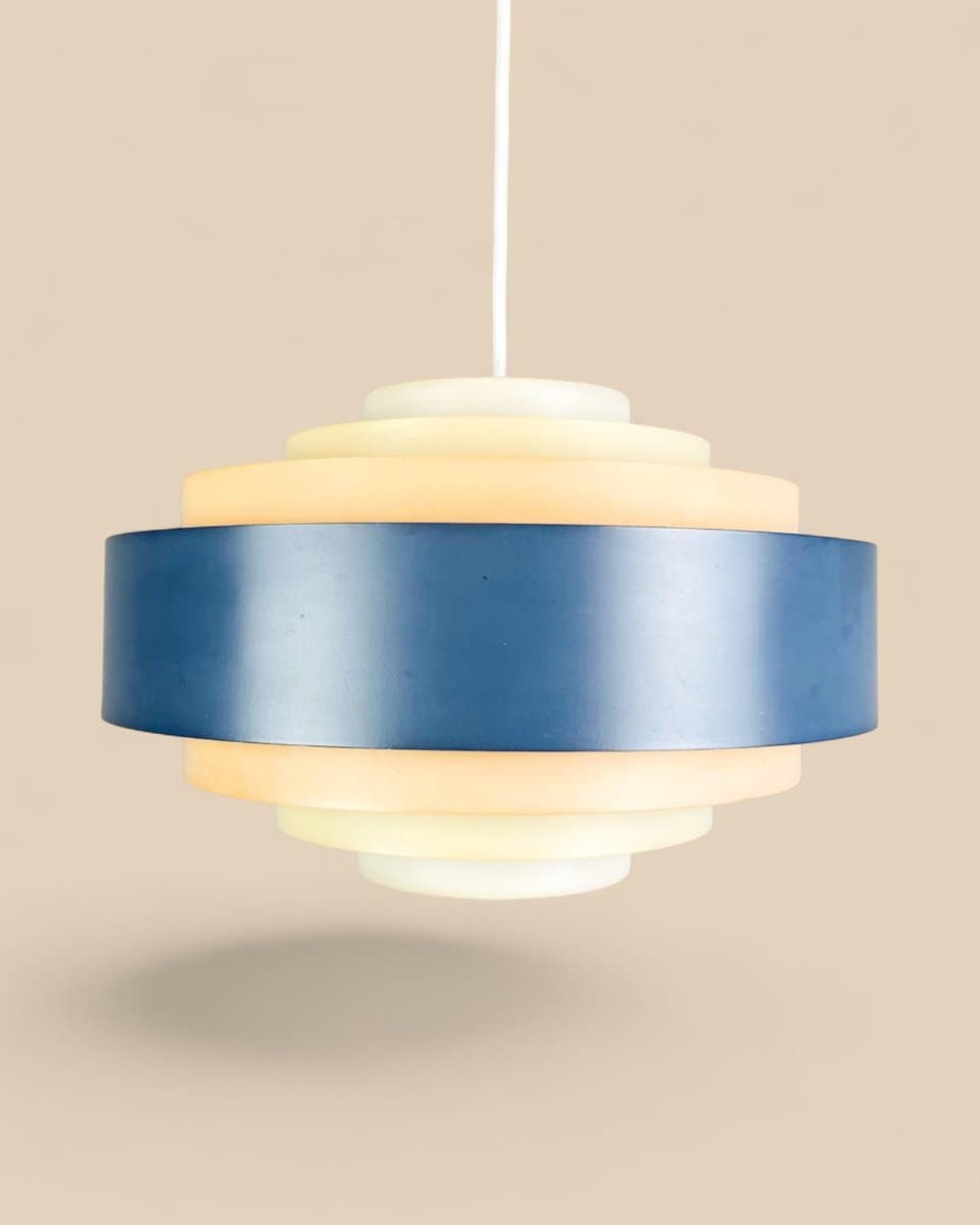Lampa wisząca Ultra, metal niebieski, plastik kremowy, proj. J. Hammerborg, Fog & Mørup, Dania, lata 60. - 327237