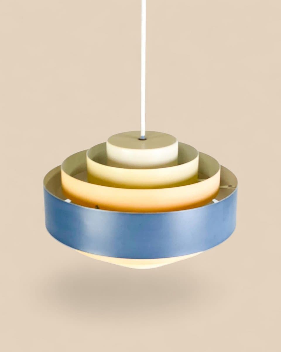 Lampa wisząca Ultra, metal niebieski, plastik kremowy, proj. J. Hammerborg, Fog & Mørup, Dania, lata 60. - 327236