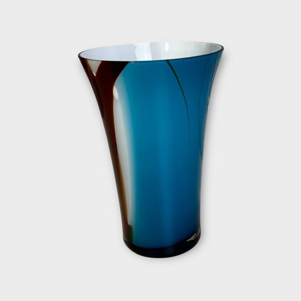 Vase Murano, blue, red, white, glass, Italy, 1990s. - 327396