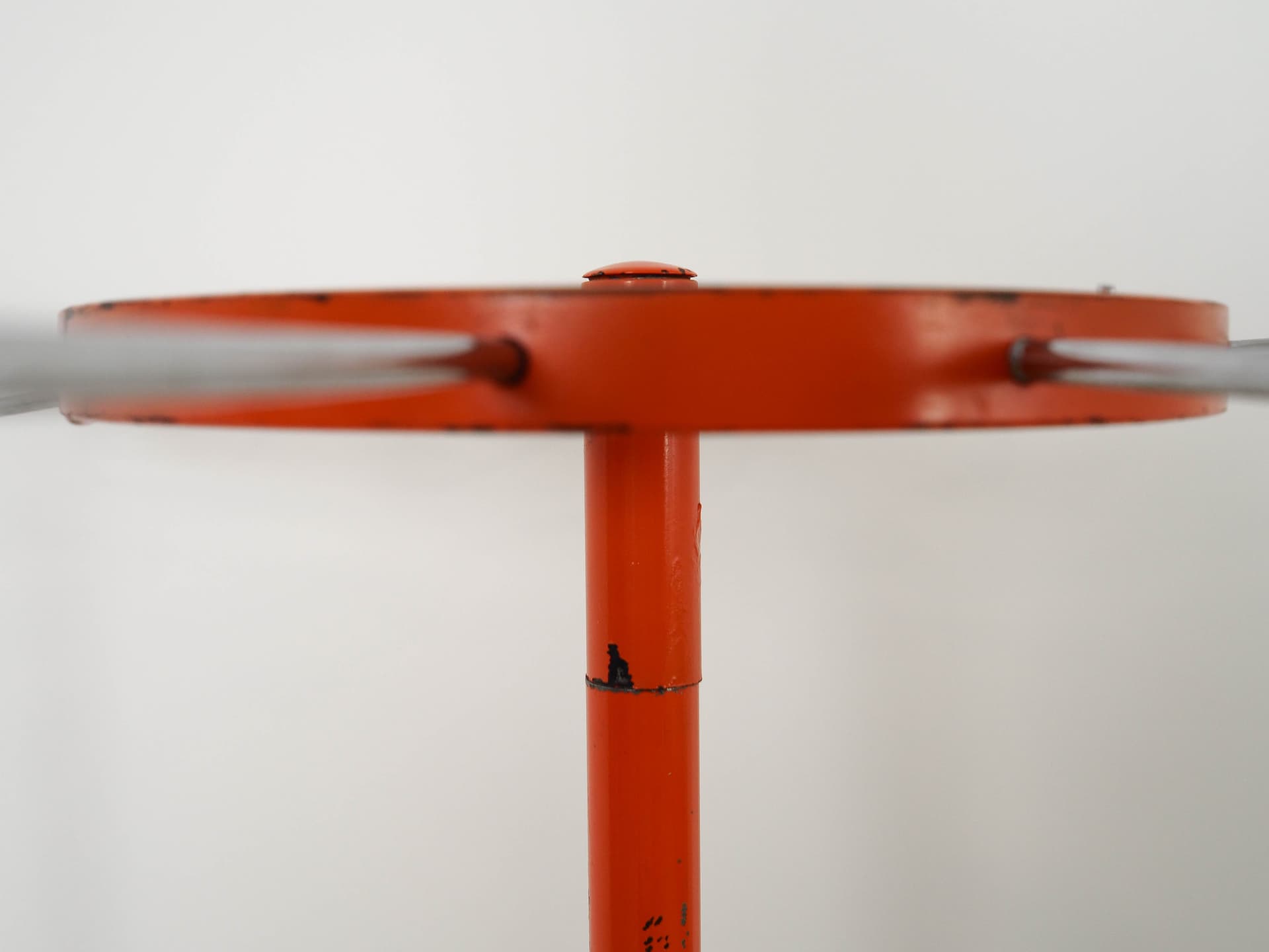 Rotary Standing Coat Rack, red, metal, Denmark, 1970s. - 327456