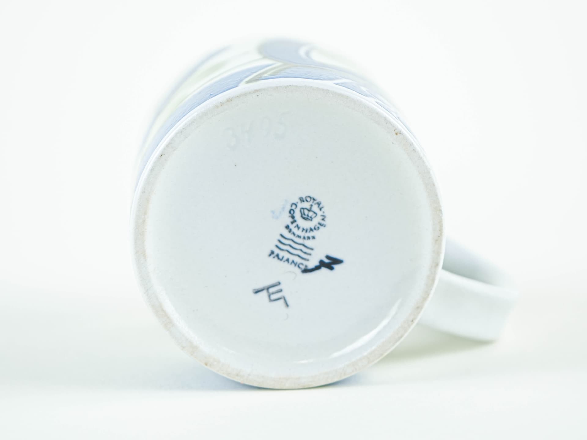 Kubek Annual Mug, porcelana biała, proj. I. Weiss, Royal Copenhagen, Dania, lata 80. - 327538