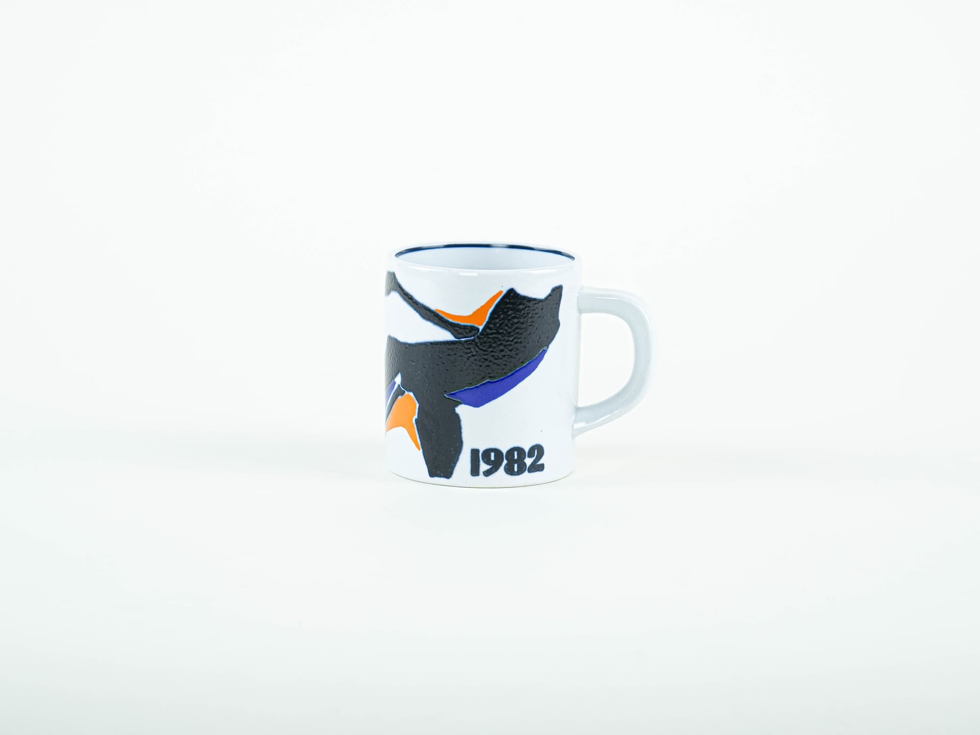 Kubek Annual Mug, biały, porcelana, proj. I.-L. Koefoed, Royal Copenhagen, Dania, lata 80. - 327543