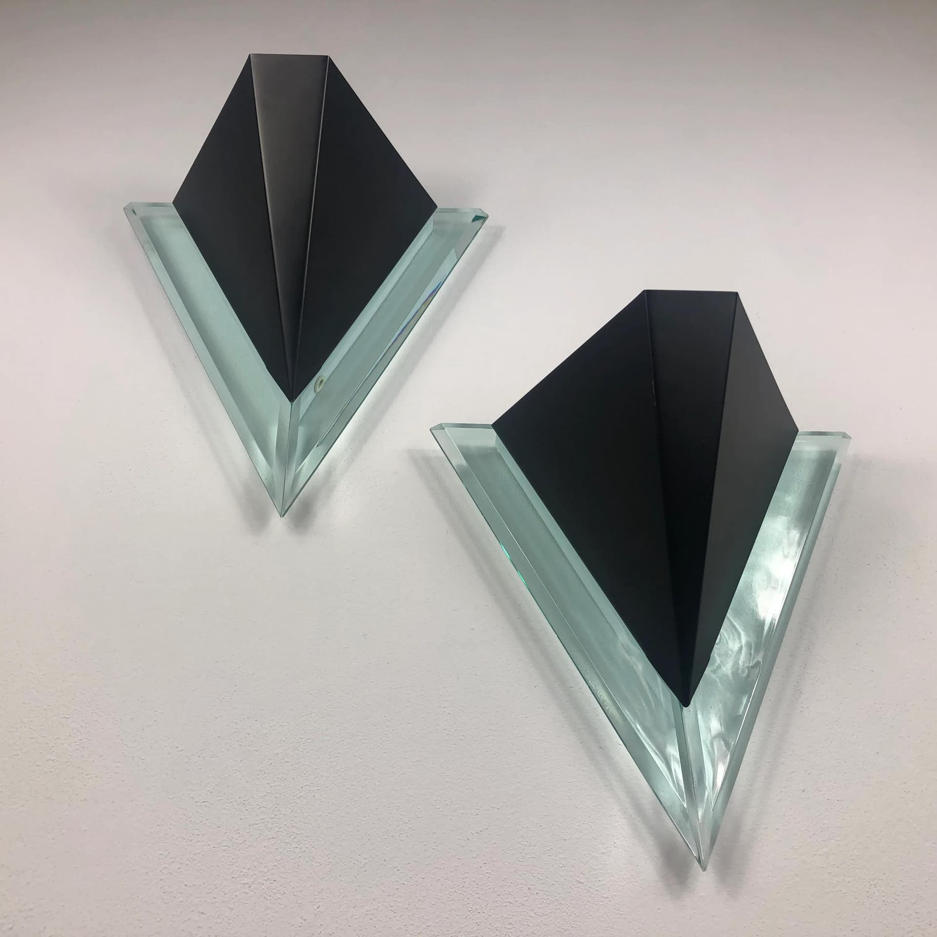 Para kinkietów Art déco, stal czarna, akryl przezroczysty, Niemcy, lata 90. - 24419