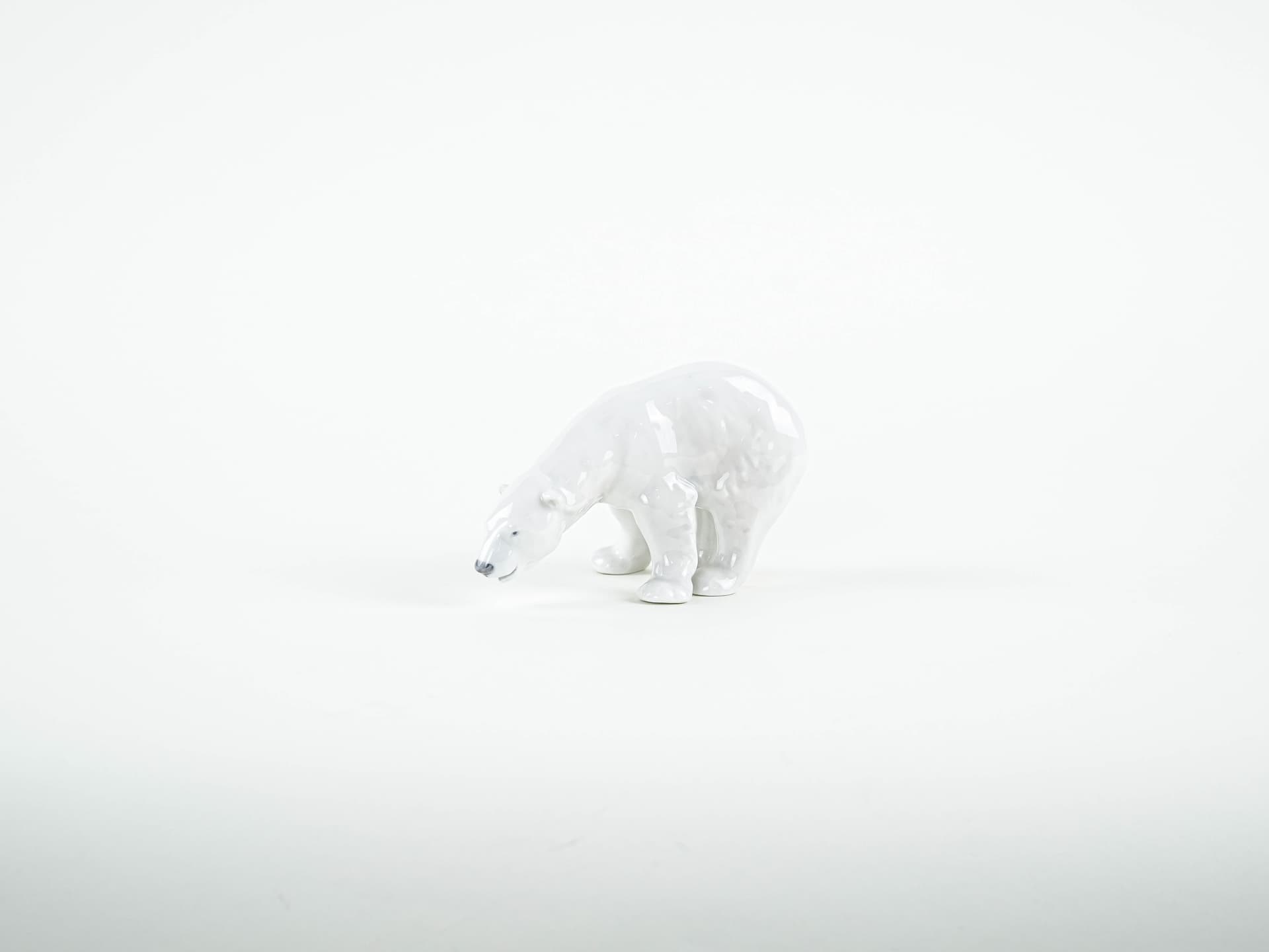 Figurine Polar Bear, white porcelain, Royal Copenhagen, Denmark, 1970s. - 327558