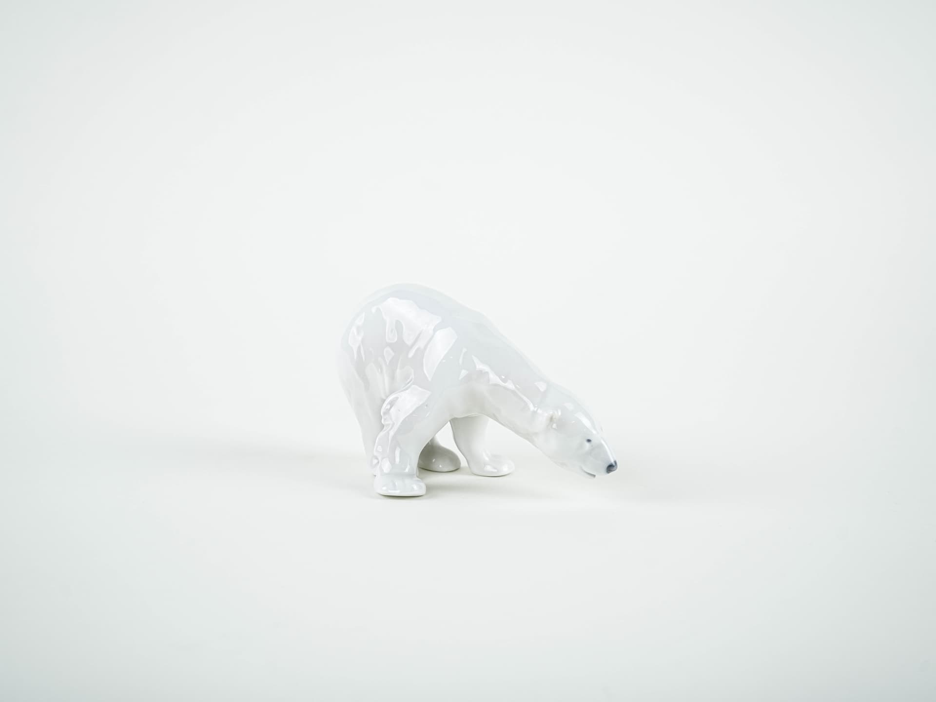 Figurine Polar Bear, white porcelain, Royal Copenhagen, Denmark, 1970s. - 327559