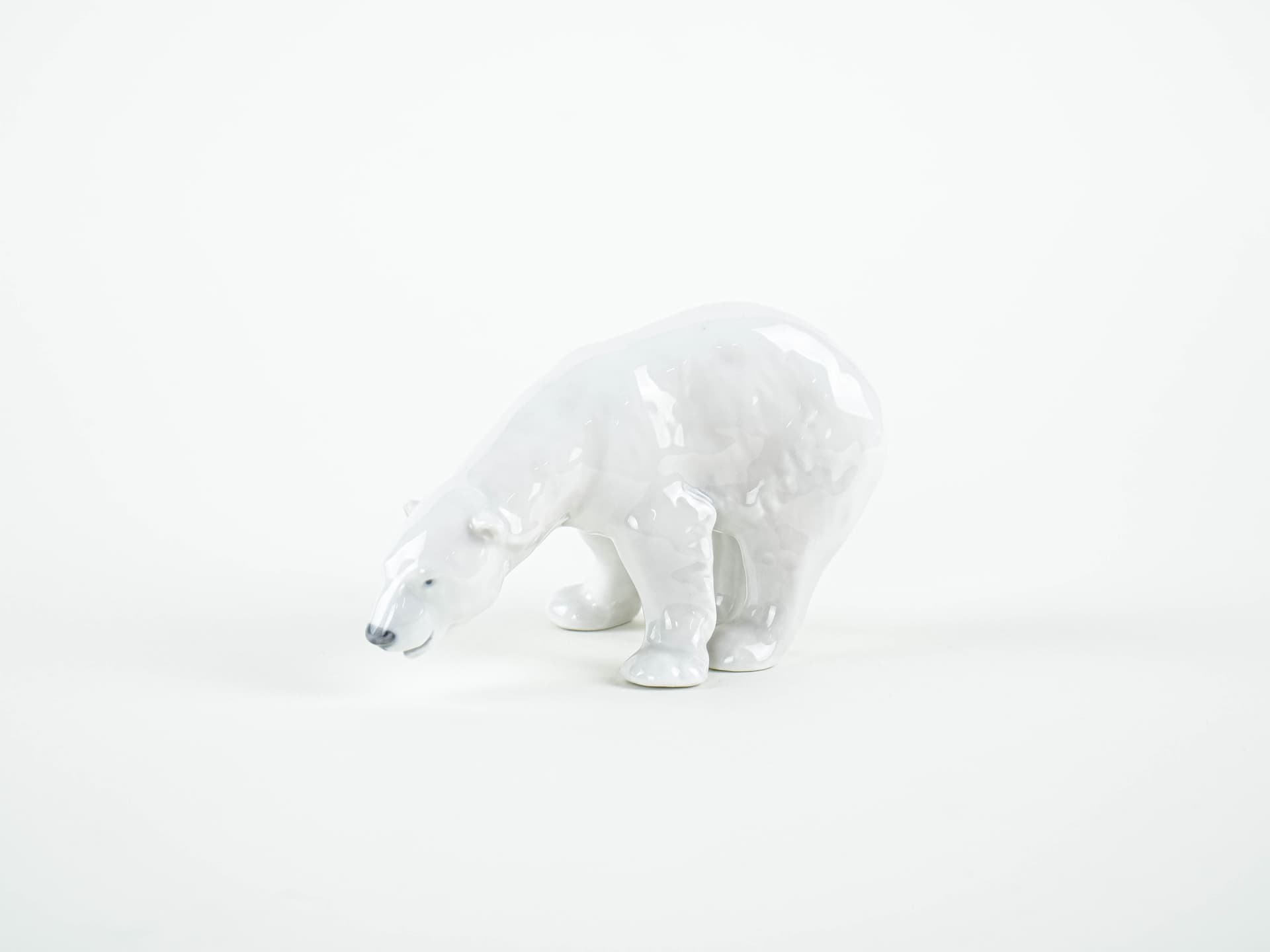 Figurine Polar Bear, white porcelain, Royal Copenhagen, Denmark, 1970s. - 327557