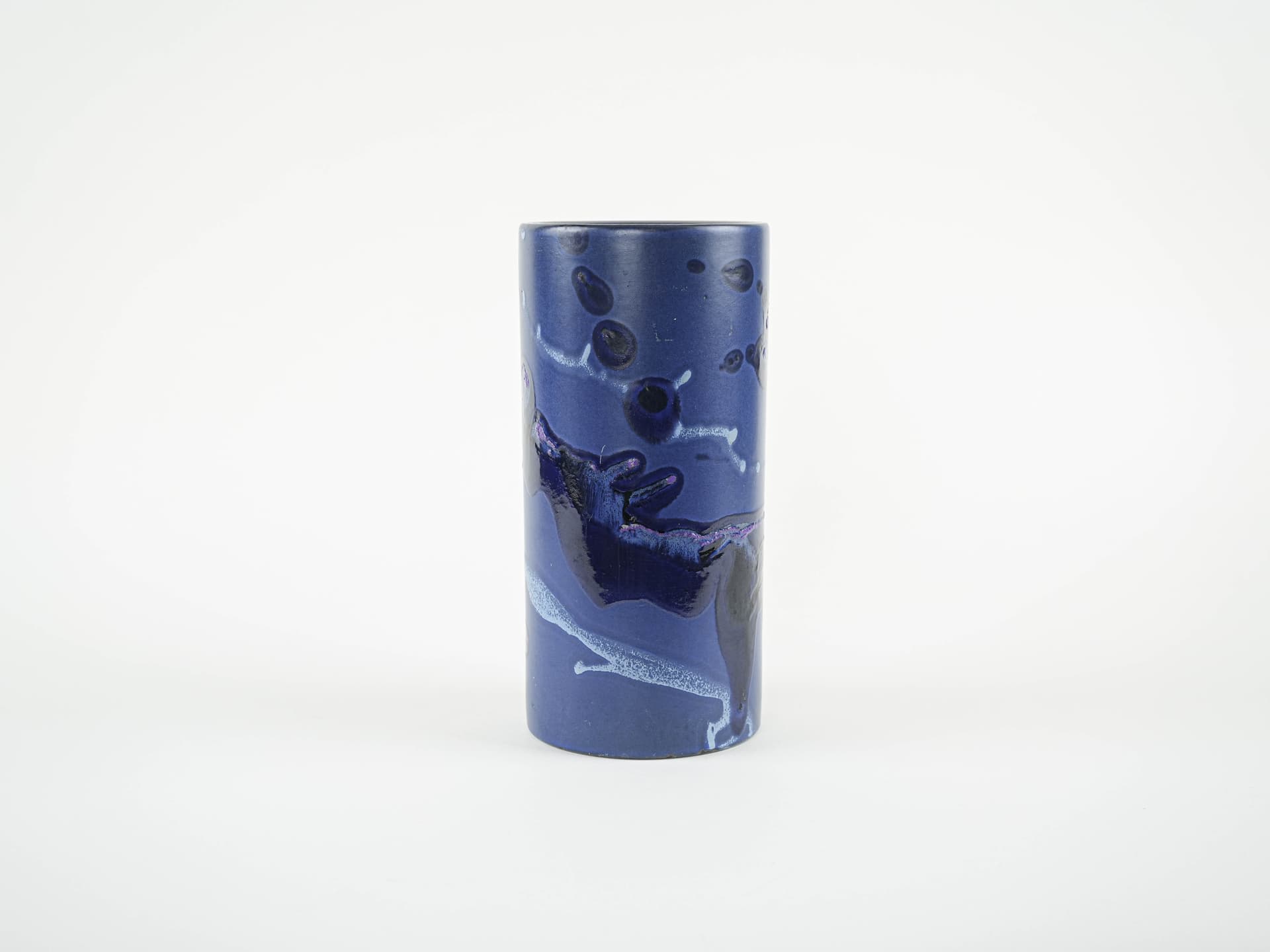 Cylindrical vase, cobalt blue ceramic, Knabstrup, Denmark, 1970s. - 327617