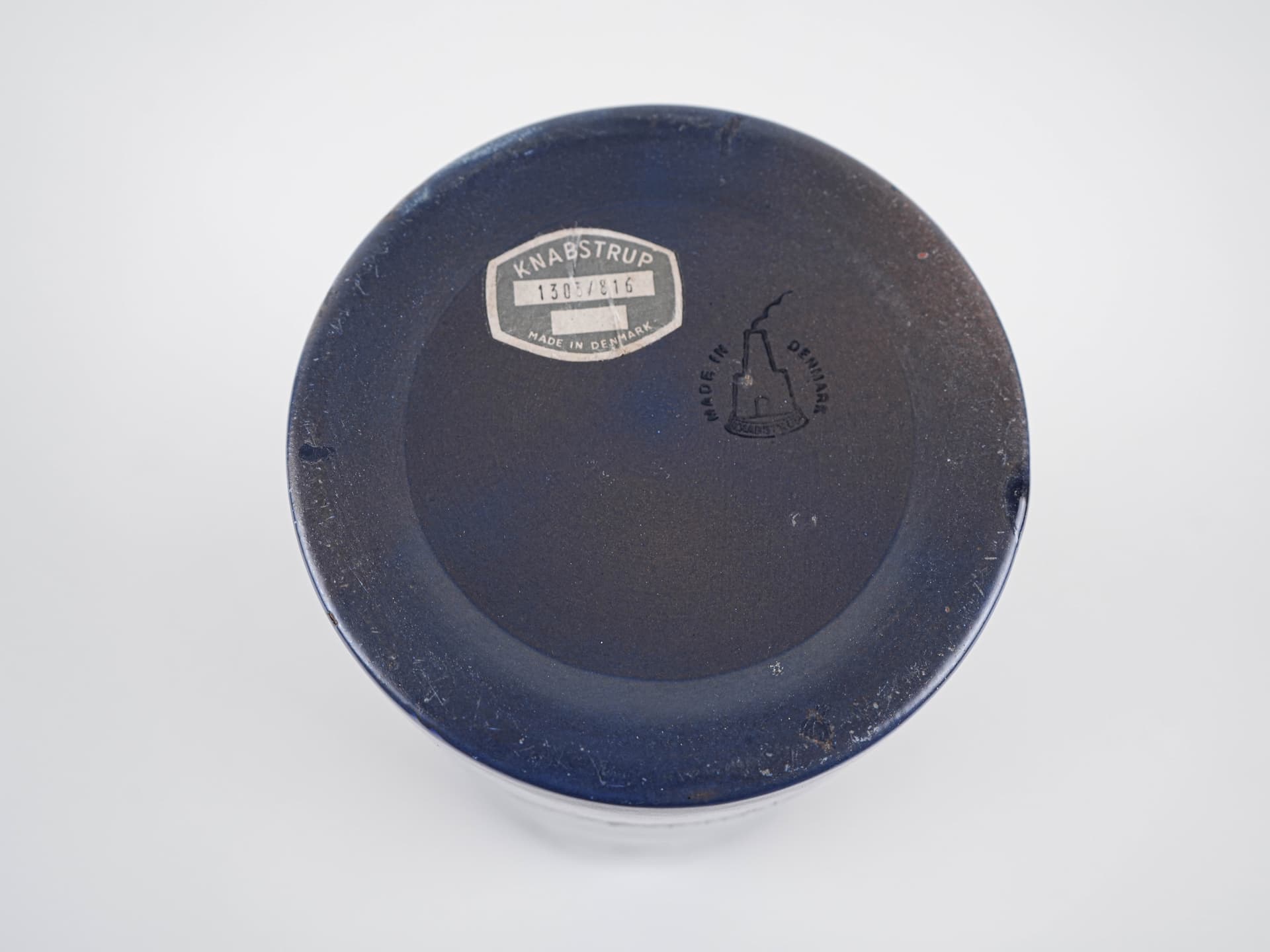Cylindrical vase, cobalt blue ceramic, Knabstrup, Denmark, 1970s. - 327618