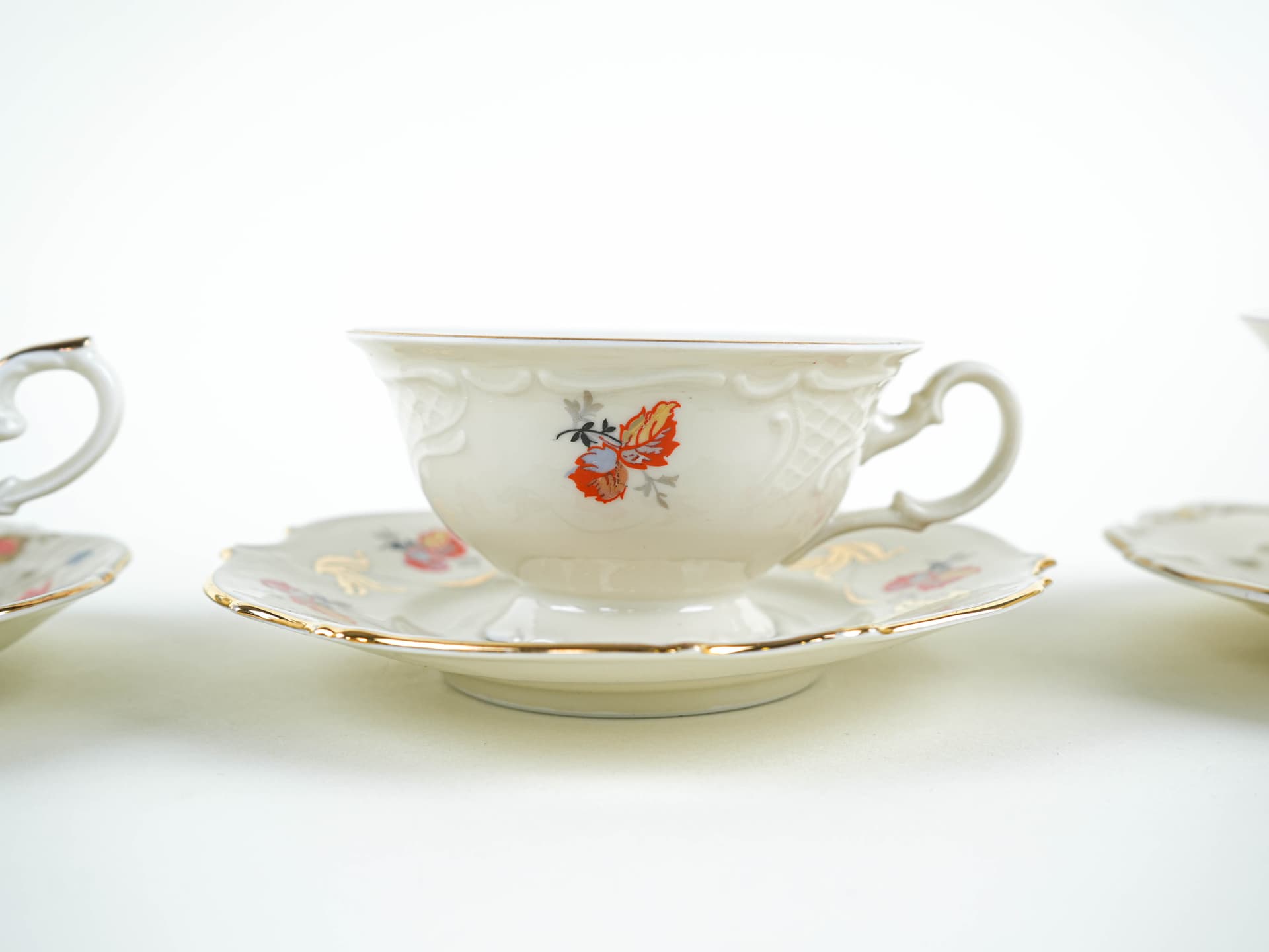 Set of cups and saucers, white and gold porcelain, Germany, 1950s - 327706
