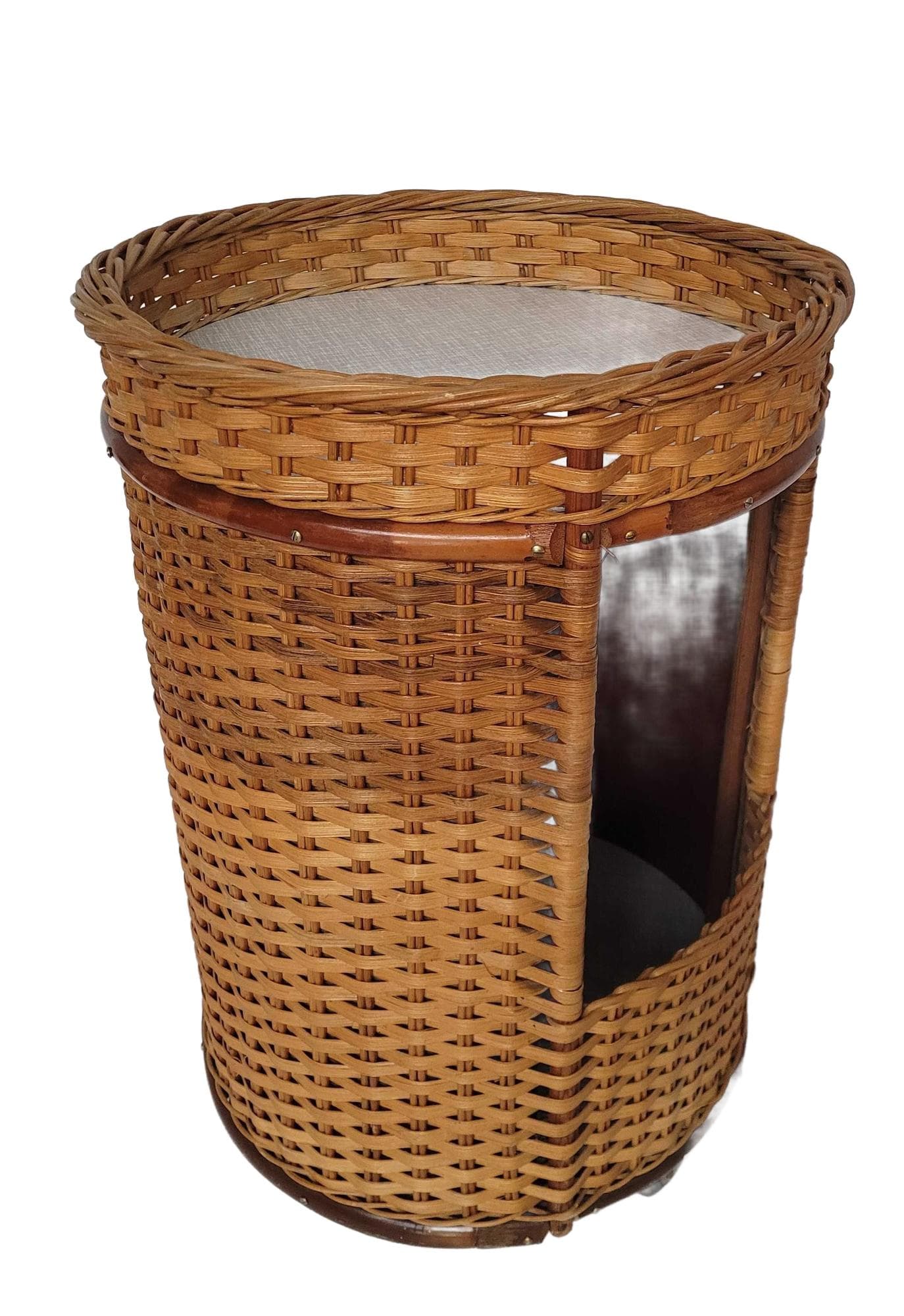 Side table, brown wicker, wood, metal, 1970s.