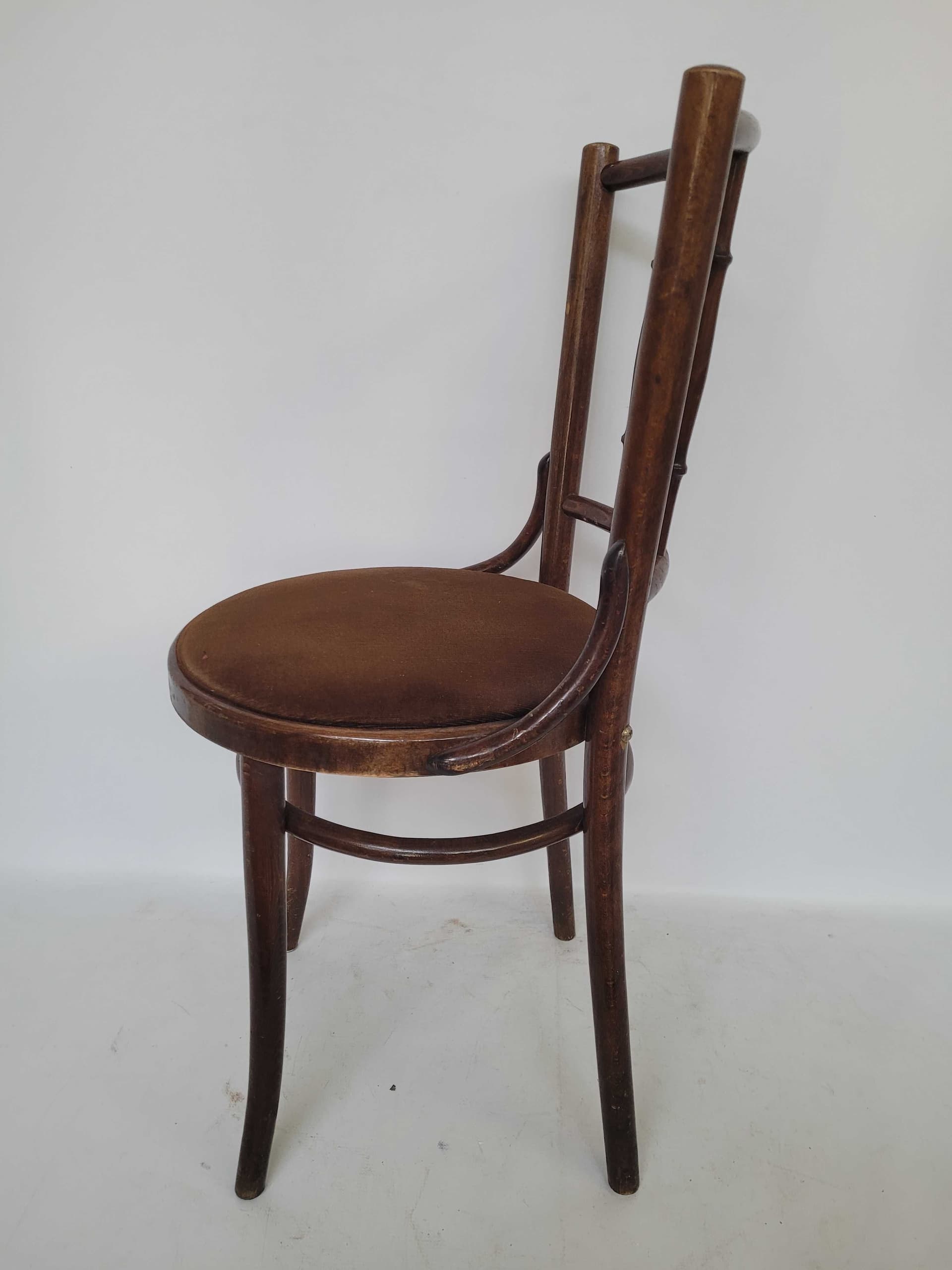 Krzesło Thonet, brązowy, buk, lata 60. - 328132