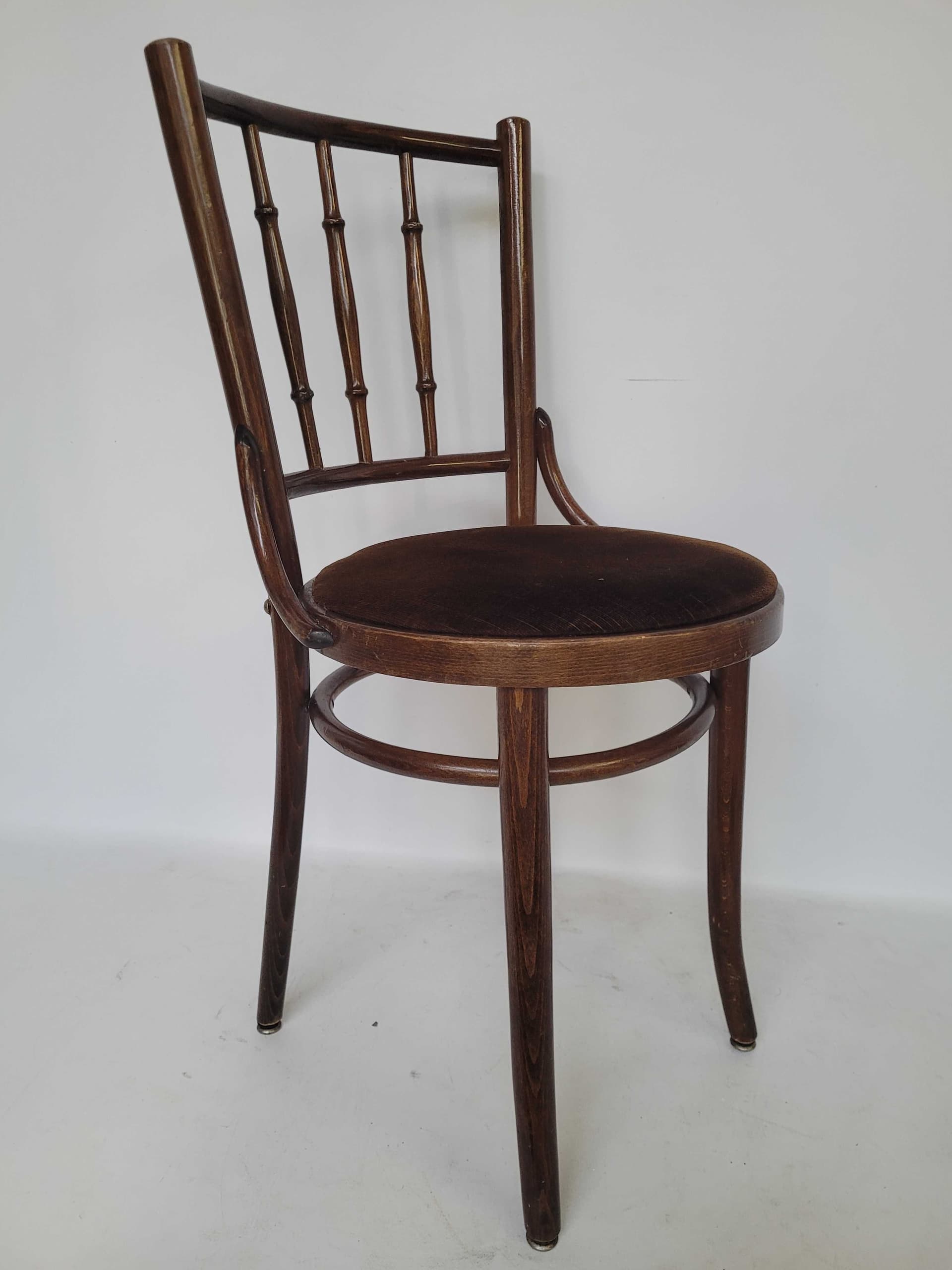 Krzesło Thonet, brązowy, buk, lata 60. - 328133