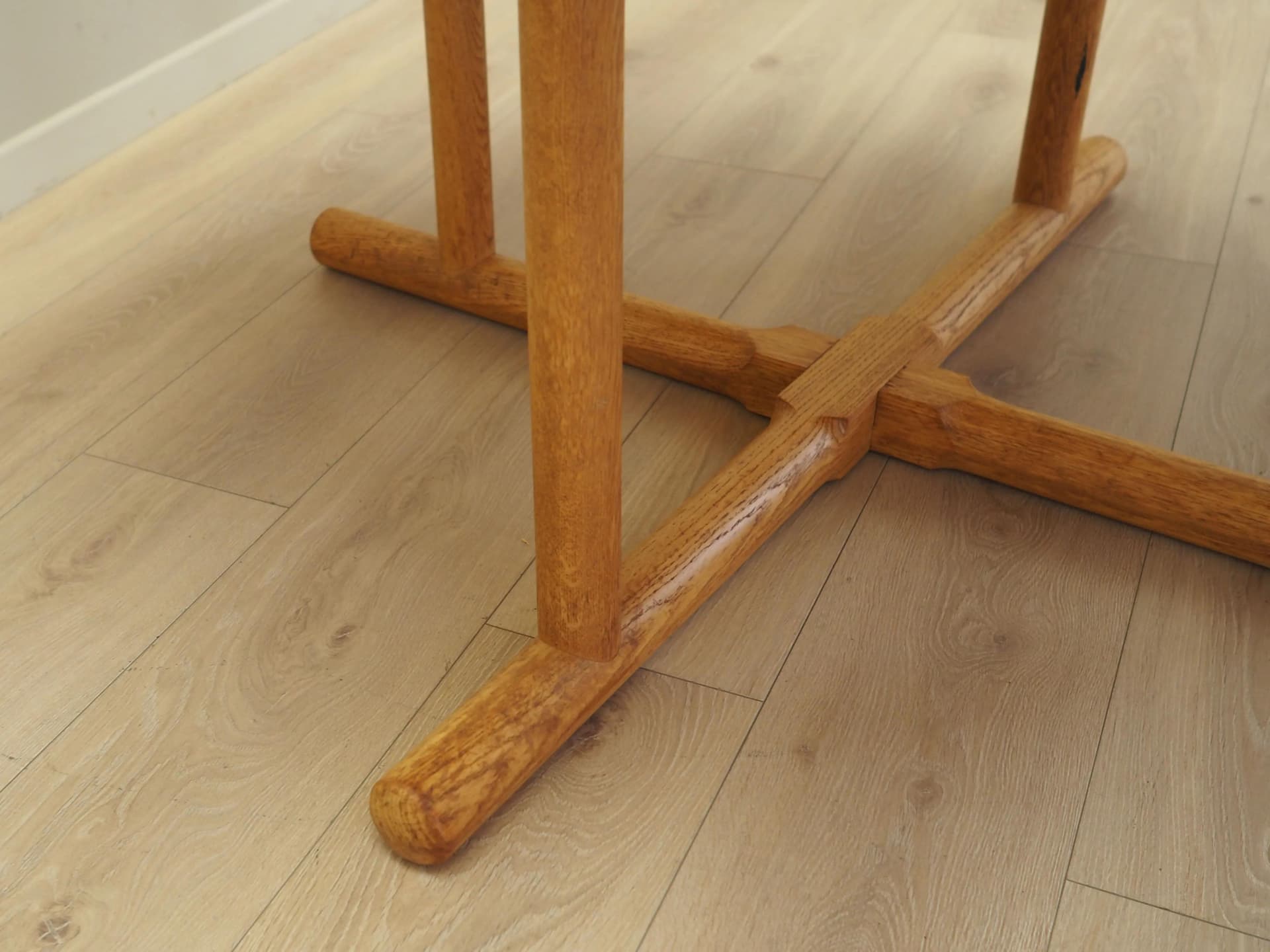 Round Table, yellow ash, Denmark, 1960s. - 24541